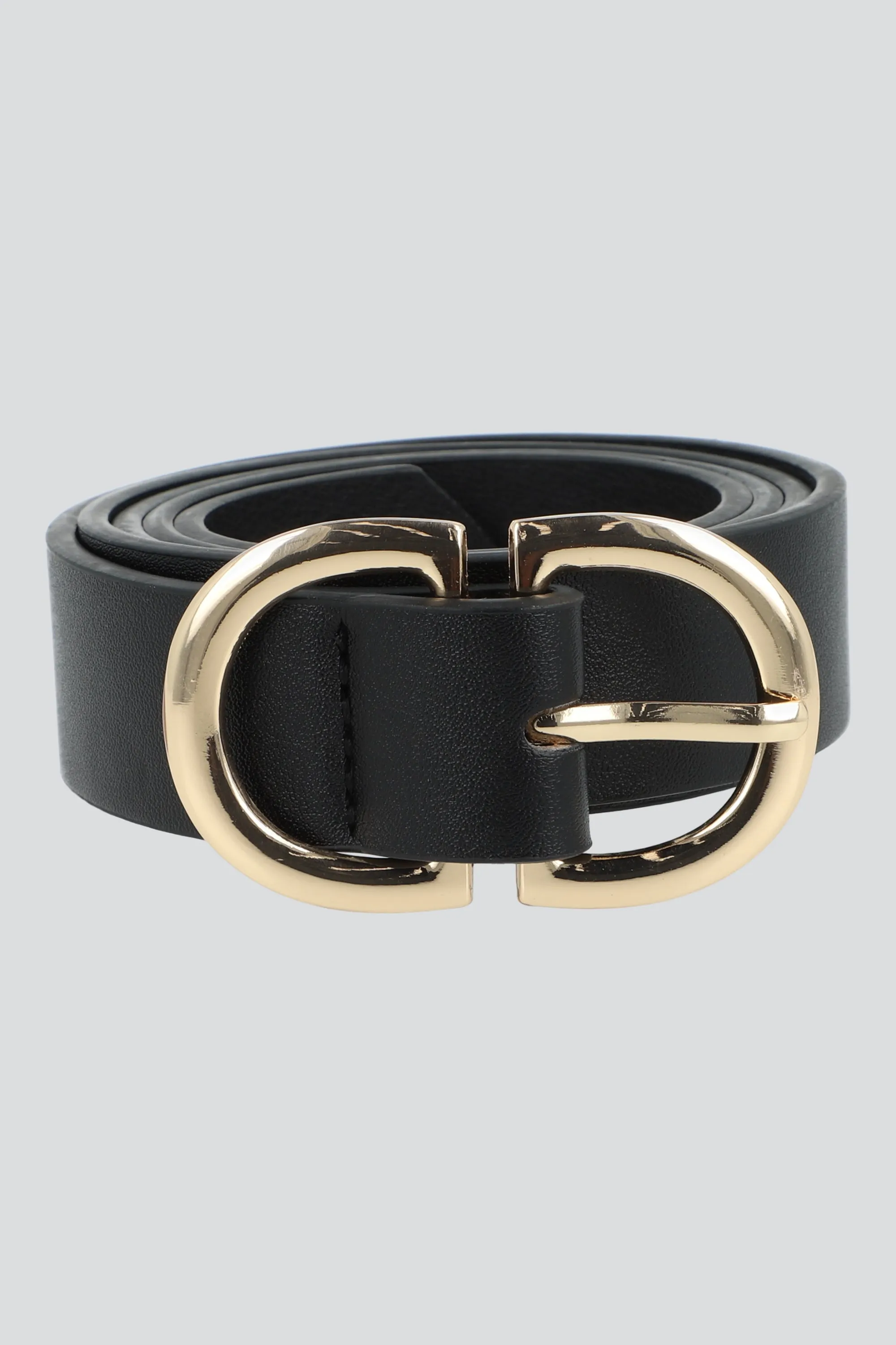 Cinturon sencillo doble hebilla sold by Shasa