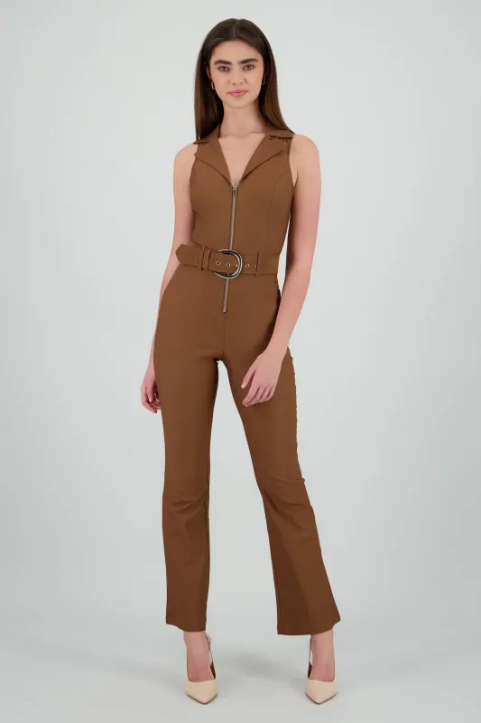 Jumpsuit cinturon sold by Shasa
