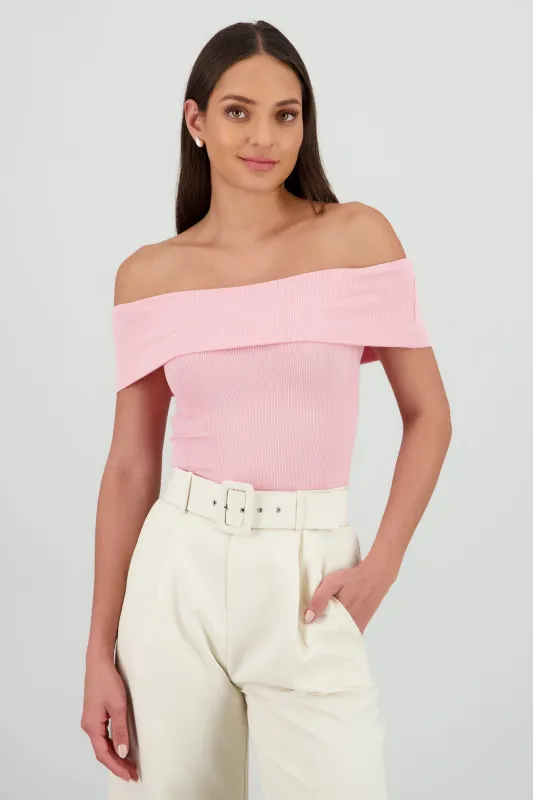 Top rib dobles off shoulder sold by Shasa