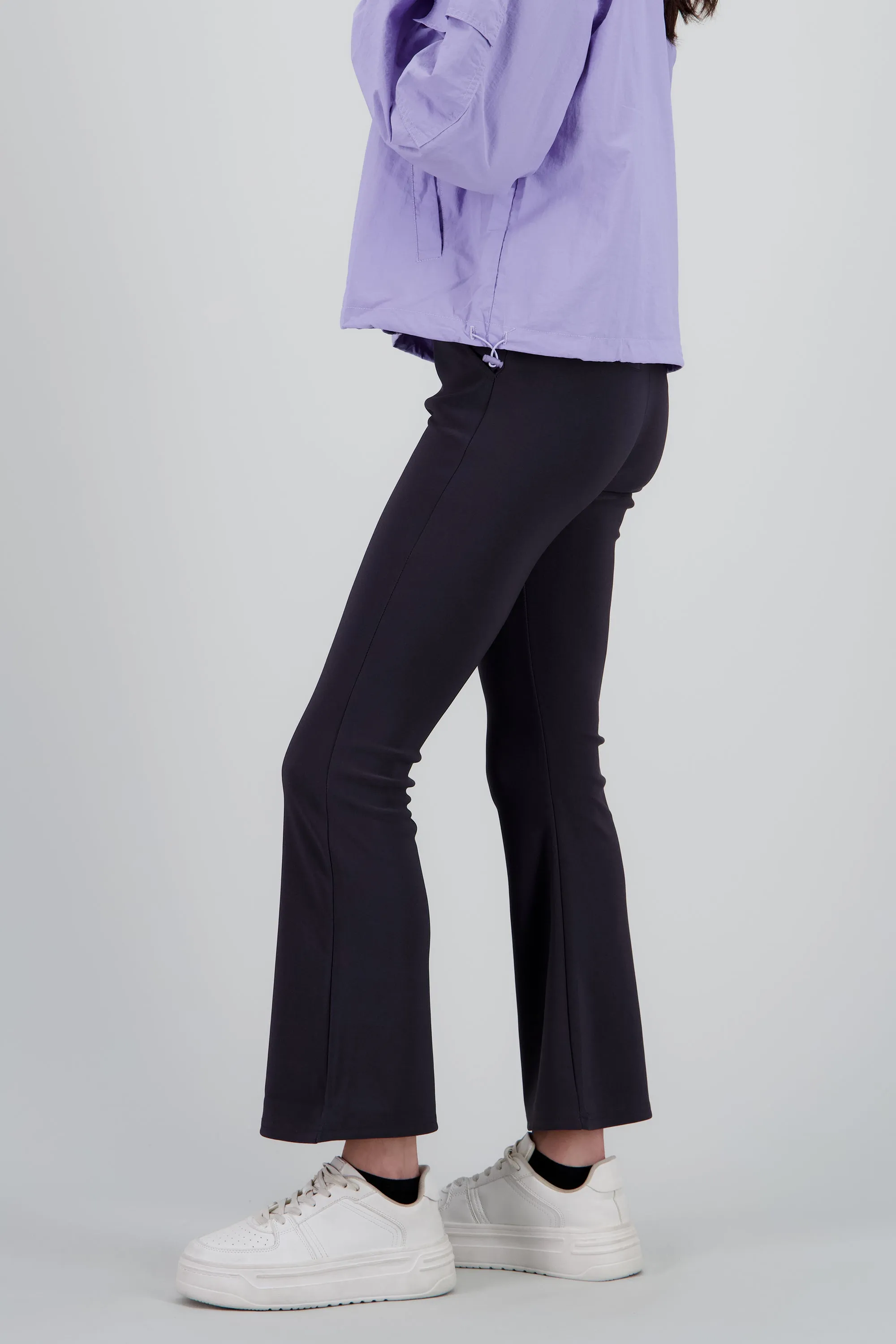 Pantalon liso flare sold by Shasa product image thumbnail 3