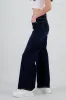 Jeans straight deslavado sold by Shasa