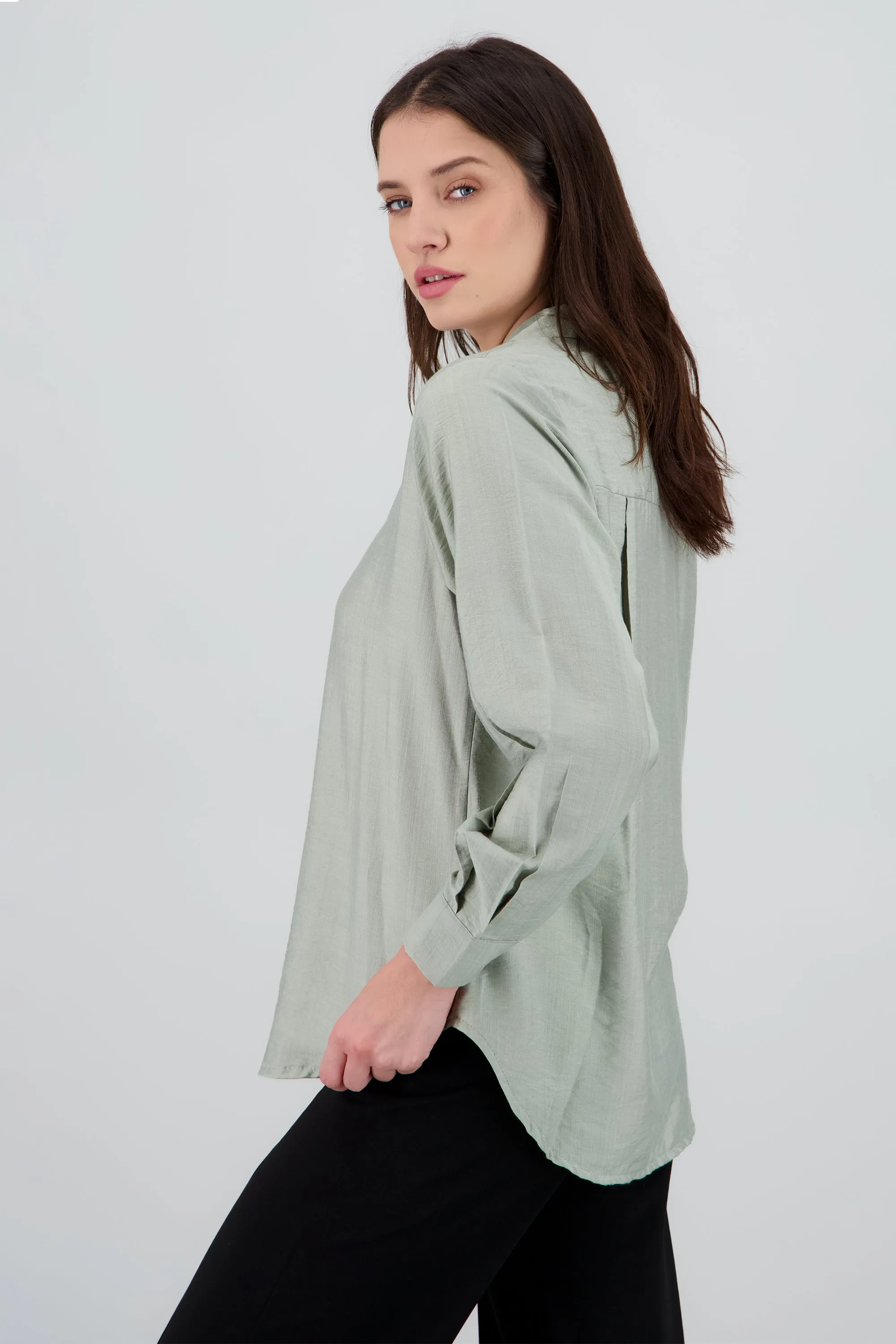 Camisa amplia lisa sold by Shasa product image thumbnail 3
