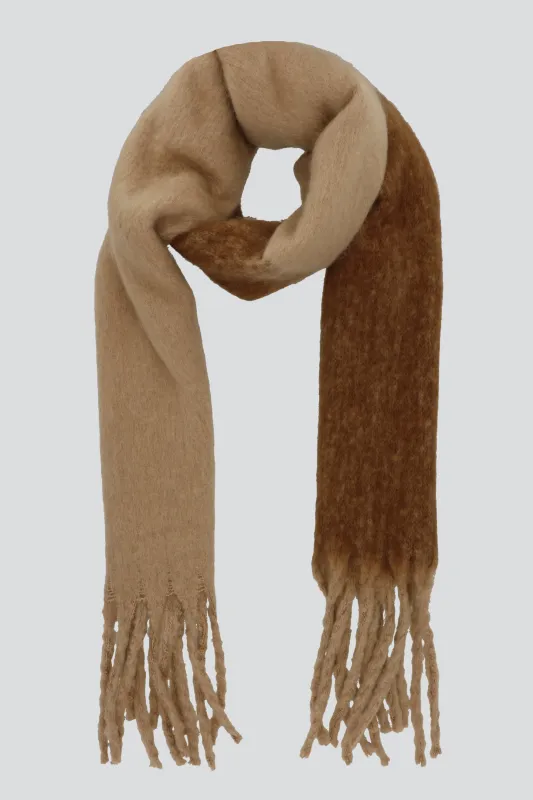 Bufanda color contraste sold by Shasa