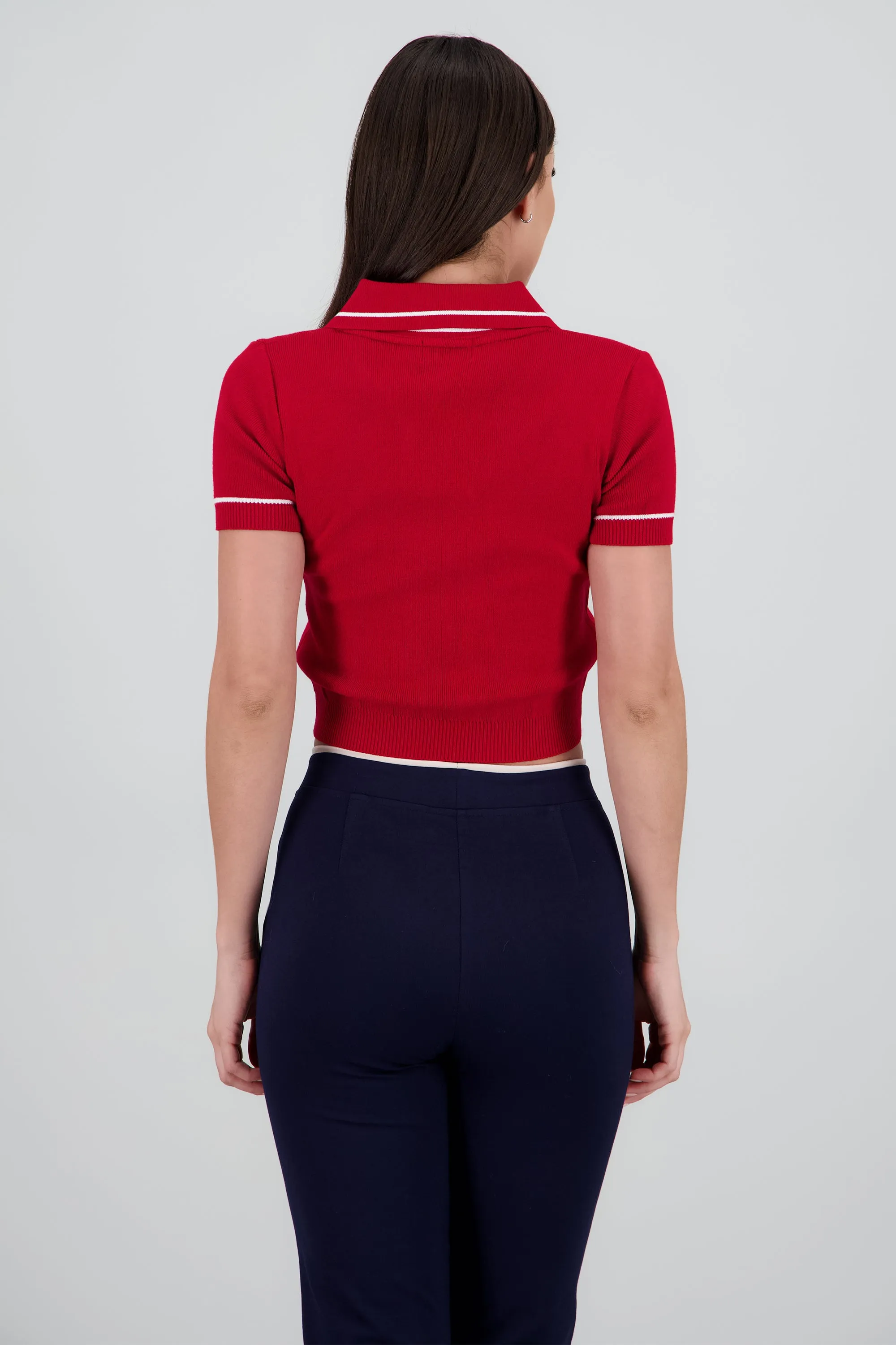 Top cuello camisero contraste sold by Shasa product image thumbnail 4