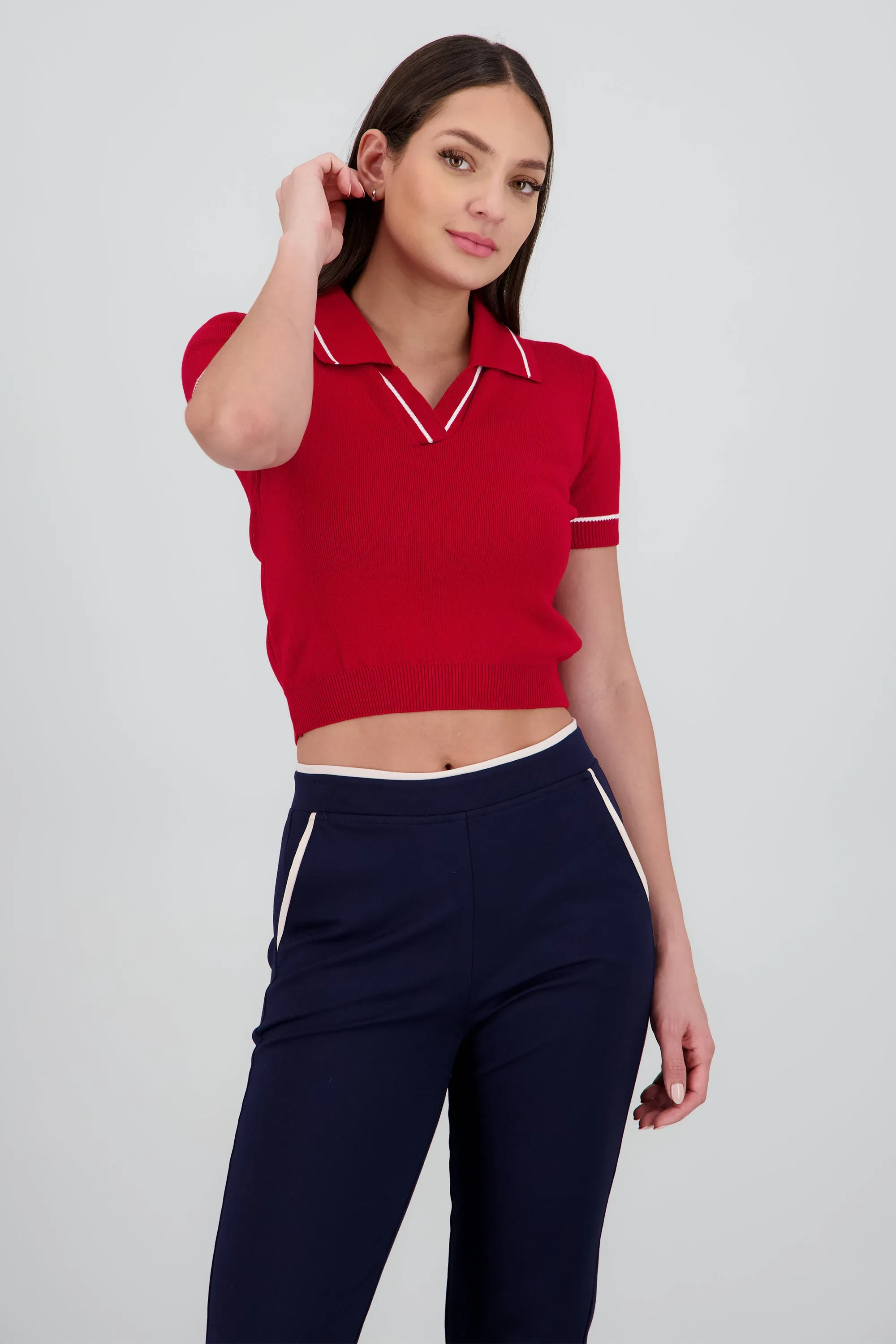 Top cuello camisero contraste sold by Shasa product image thumbnail 2