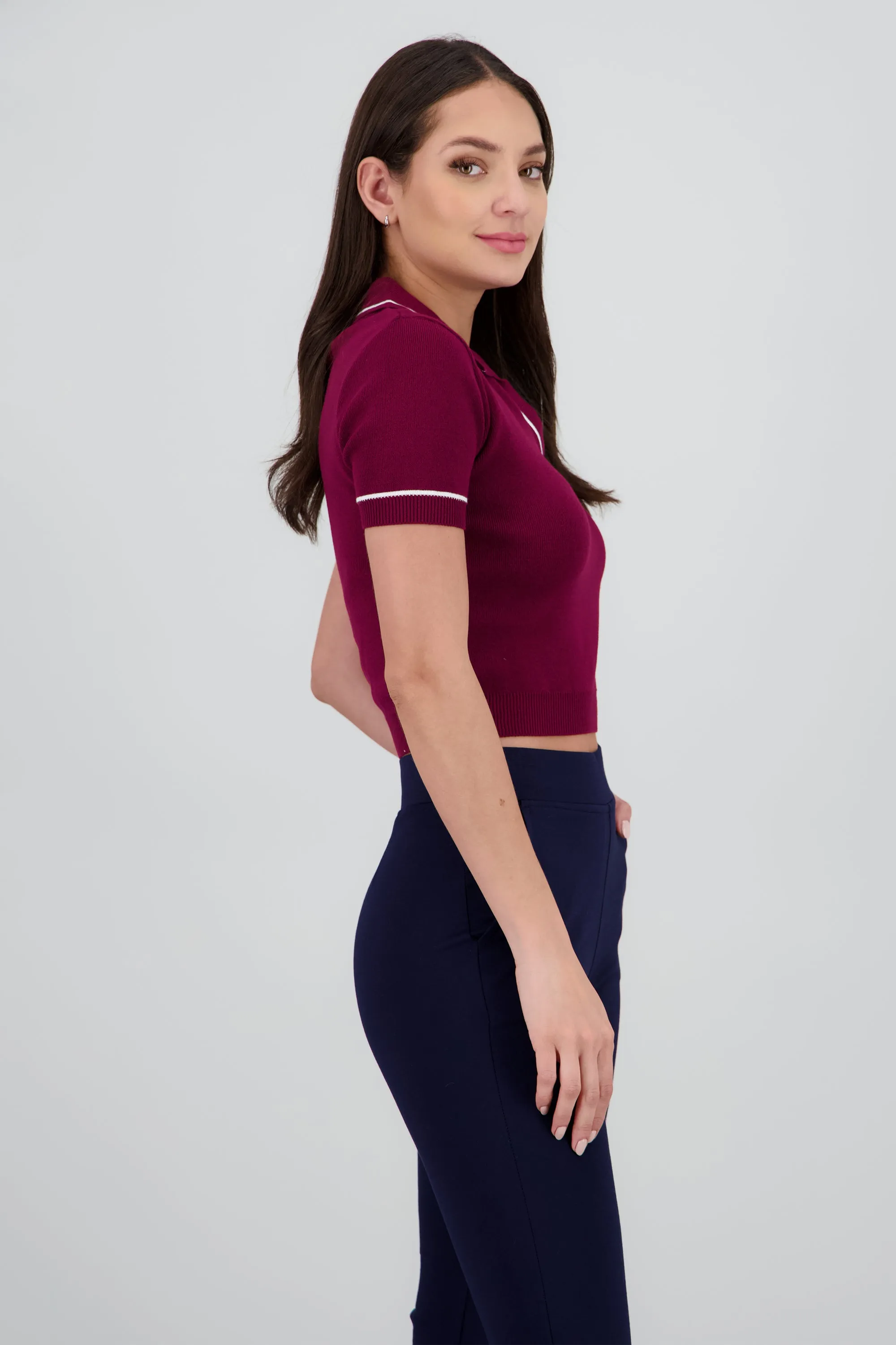 Top cuello camisero contraste sold by Shasa product image thumbnail 3