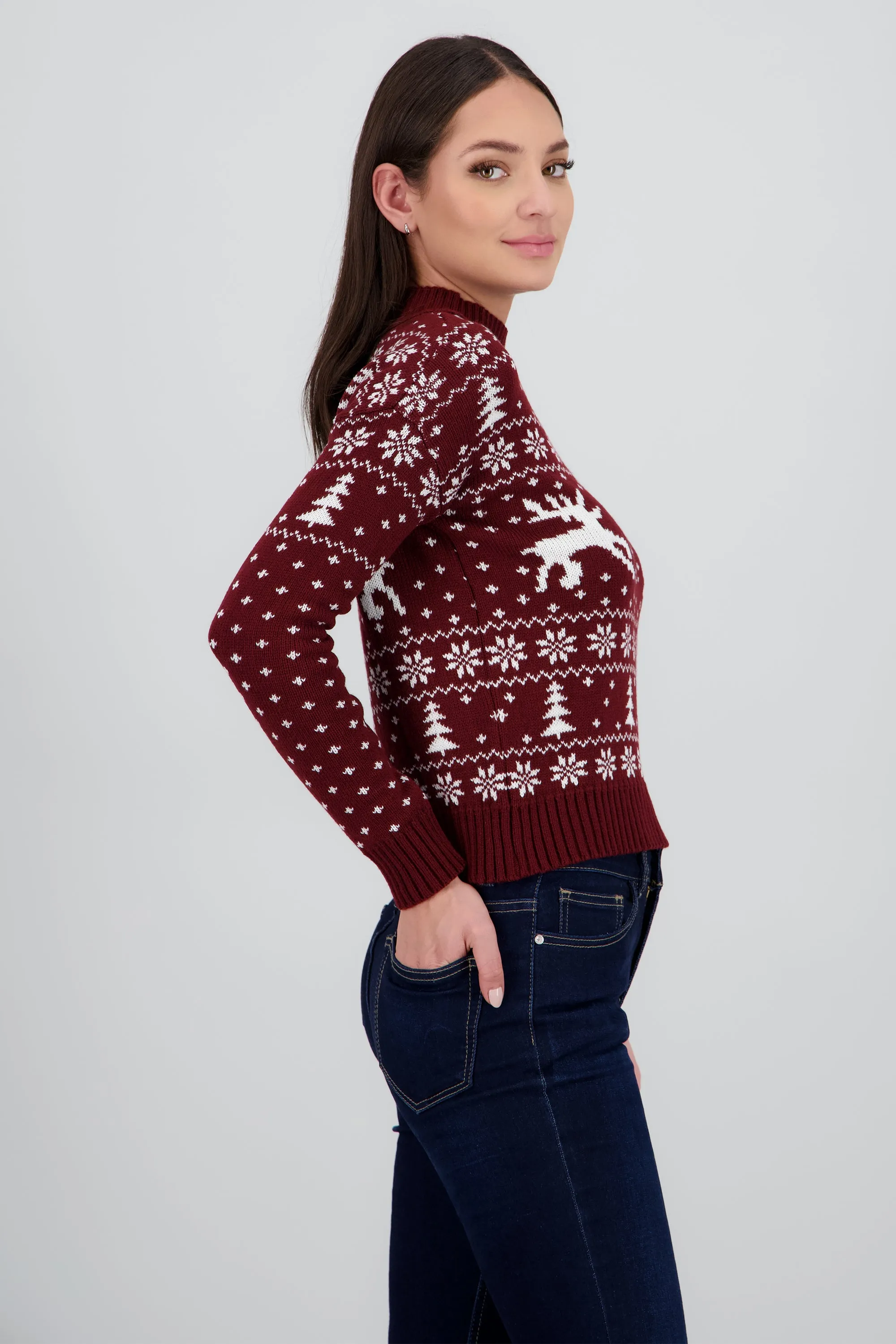 Suéter navideño renos sold by Shasa product image thumbnail 3