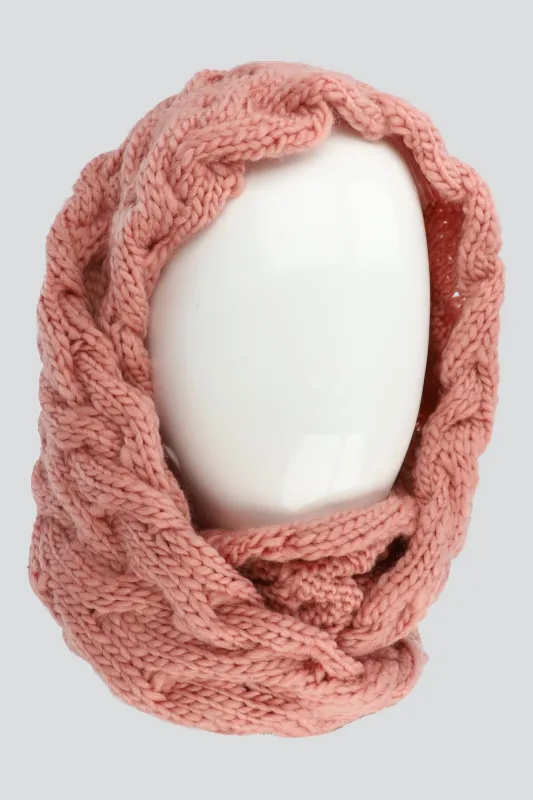 Bufanda cuello trenzado sold by Shasa