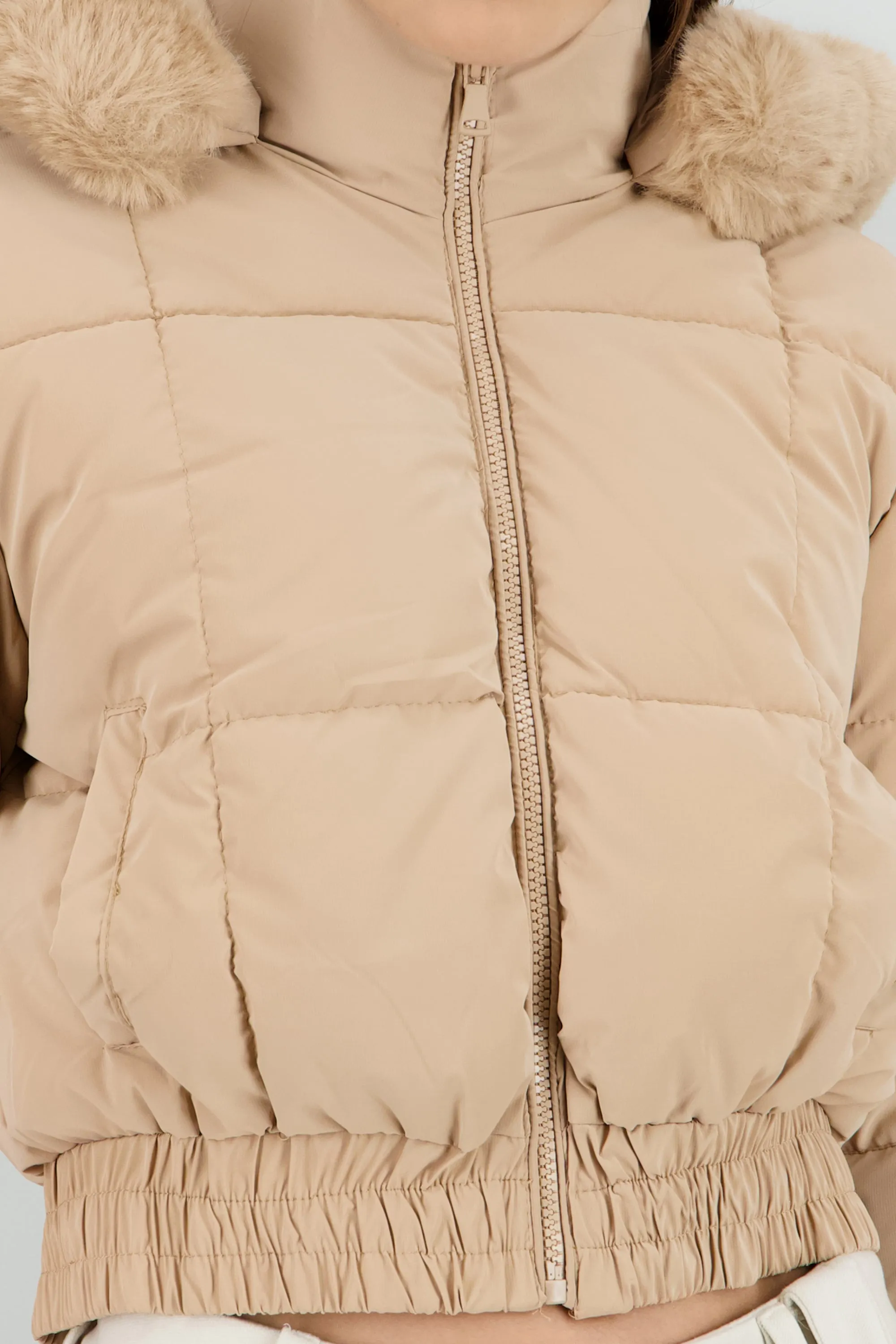 Chamarra con gorro peluche sold by Shasa product image thumbnail 5