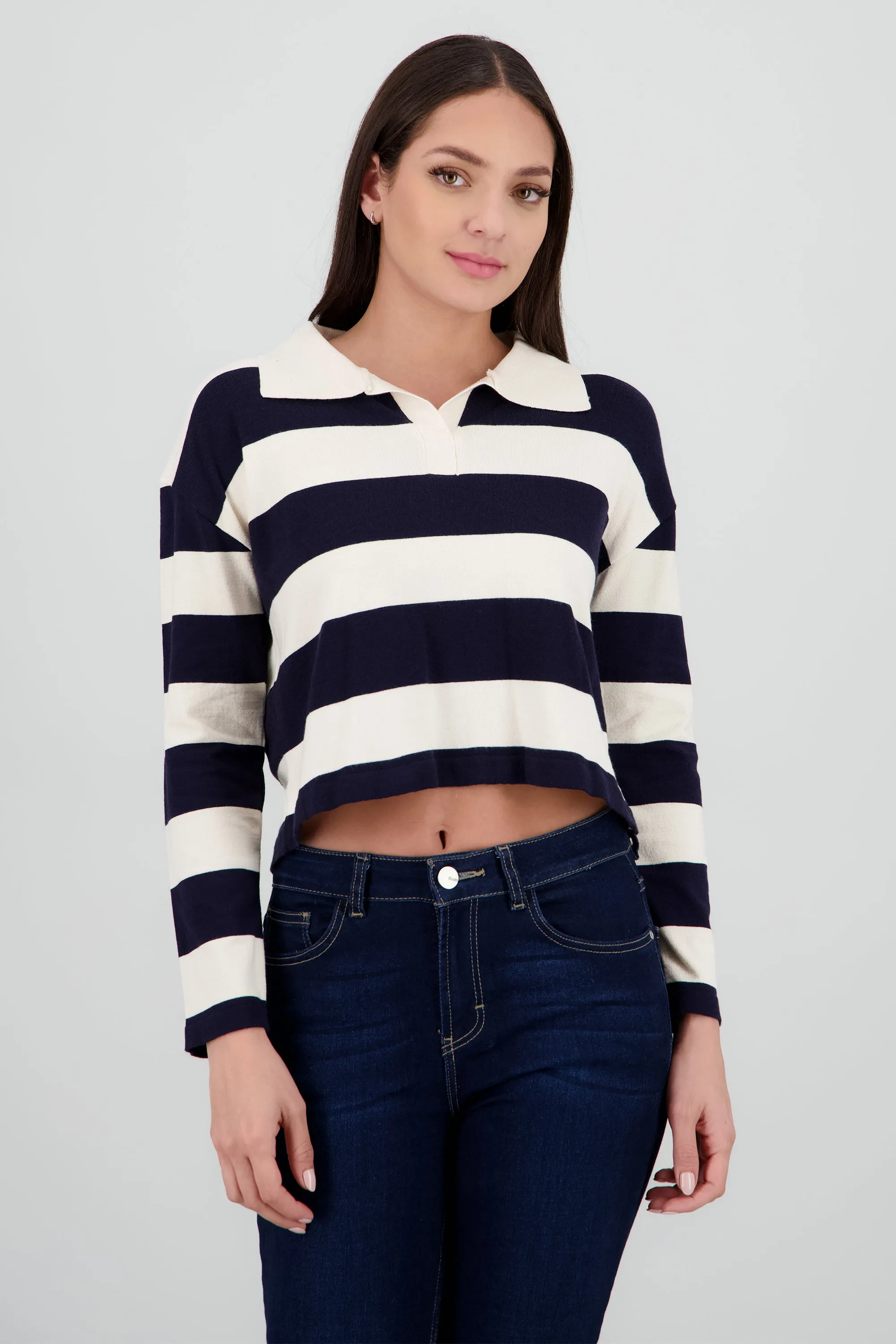 Sueter cuello polo lineas sold by Shasa