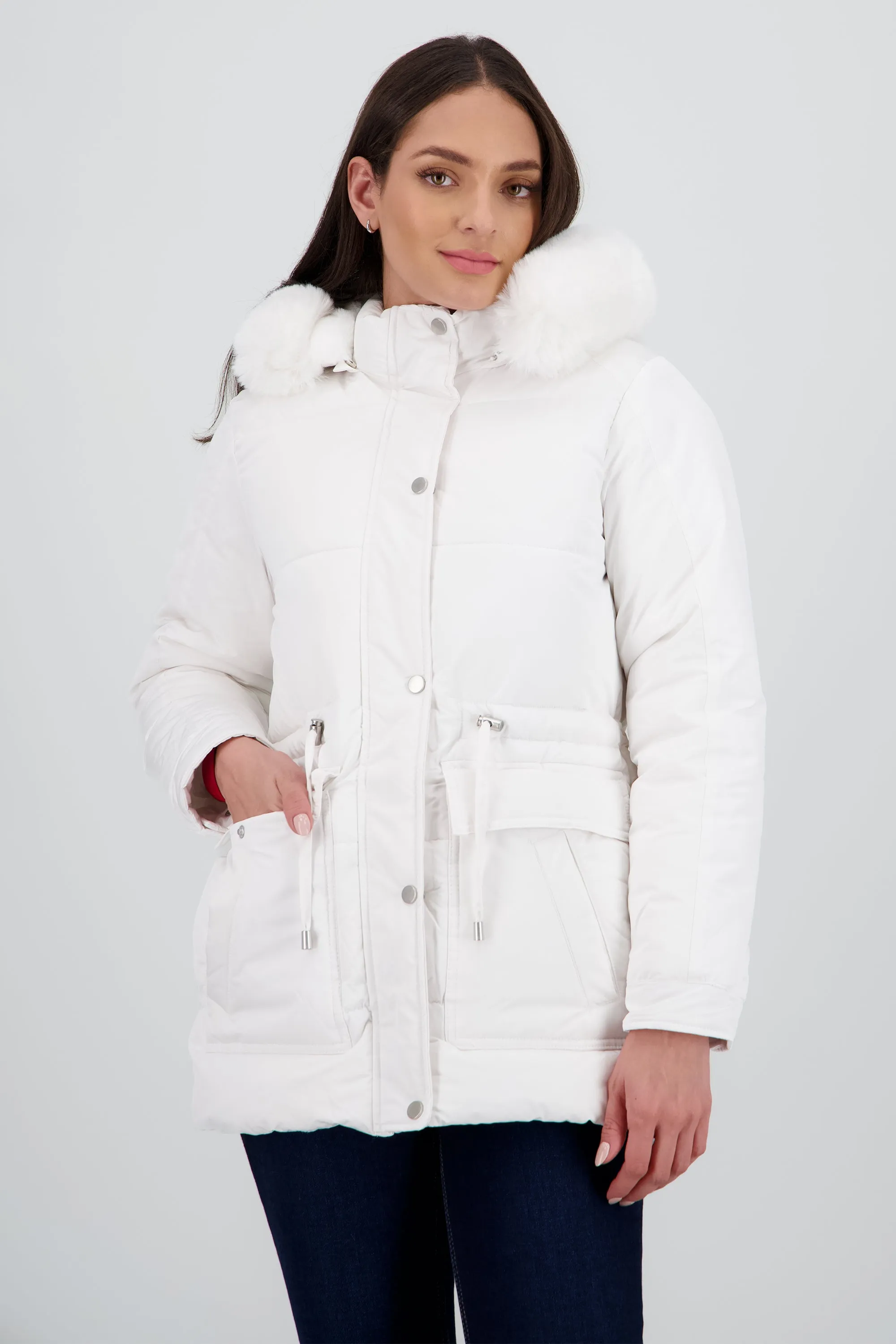 Chamarra puffer gorro pelo sold by Shasa product image thumbnail 2