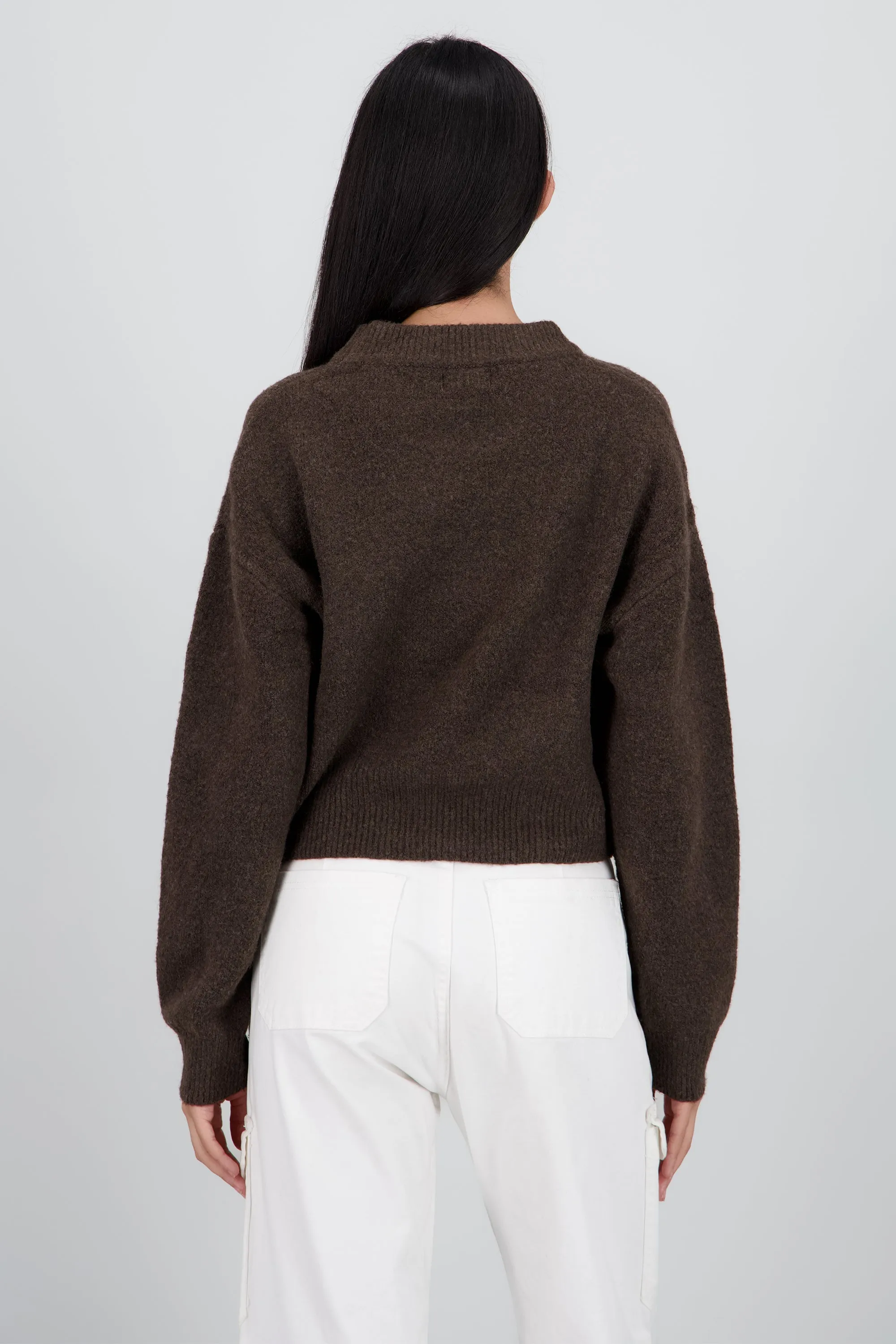 Sueter de cuello redondo manga larga suave sold by Shasa product image thumbnail 4