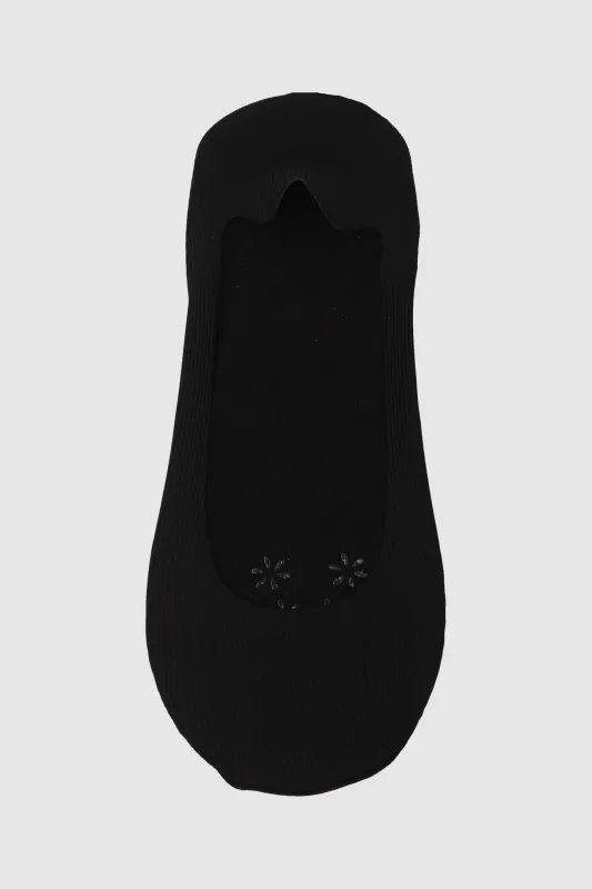 Cubrepie calado sold by Shasa