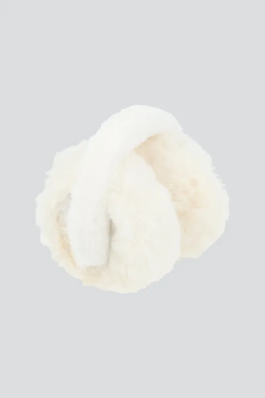 Orejeras fluffy sold by Shasa