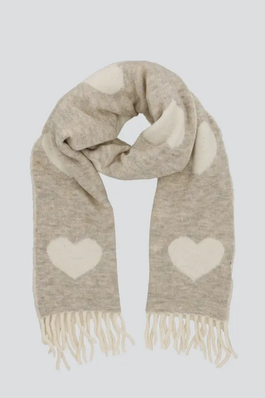 Bufanda corazones sold by Shasa