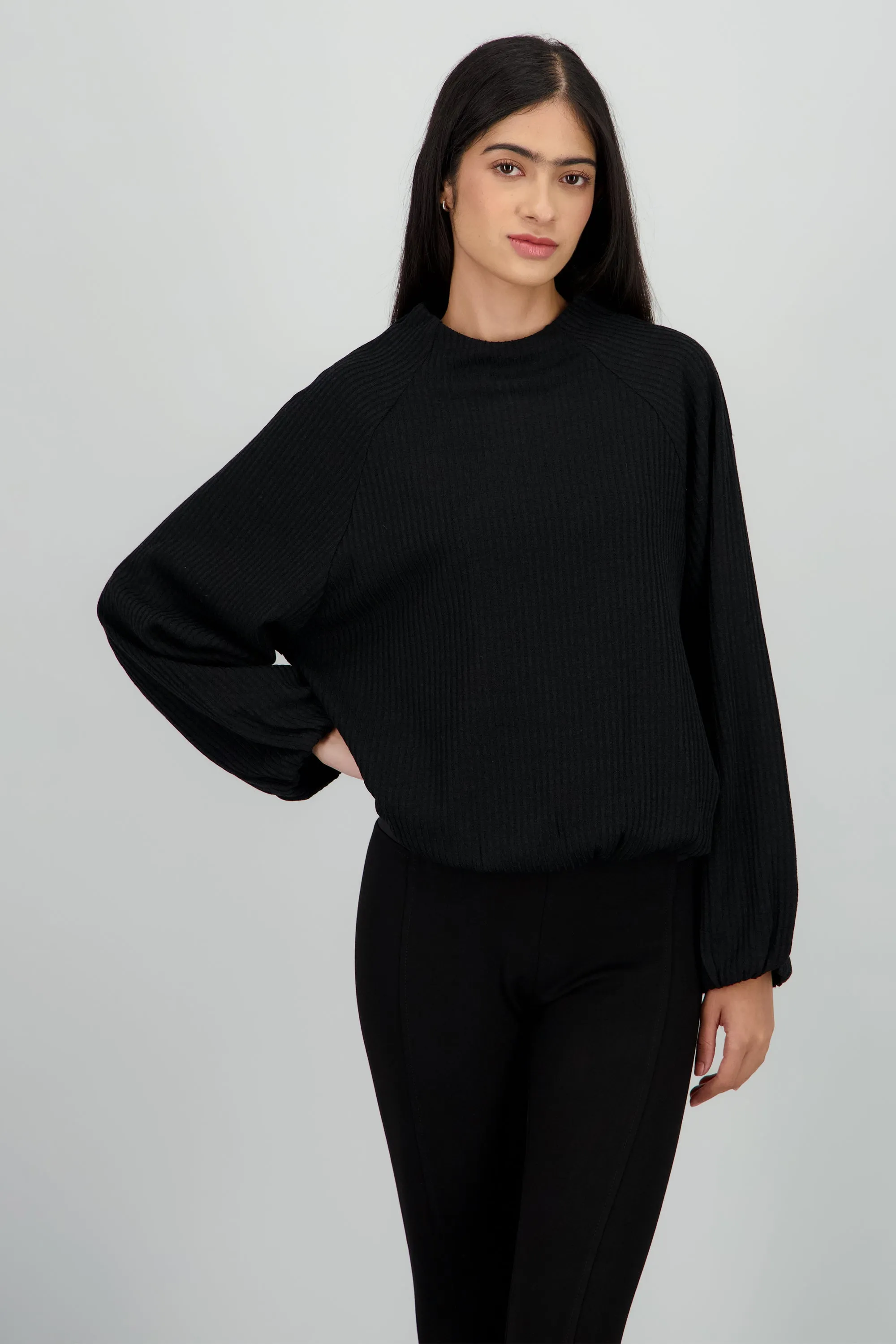 Sudadera lineas sold by Shasa product image thumbnail 2