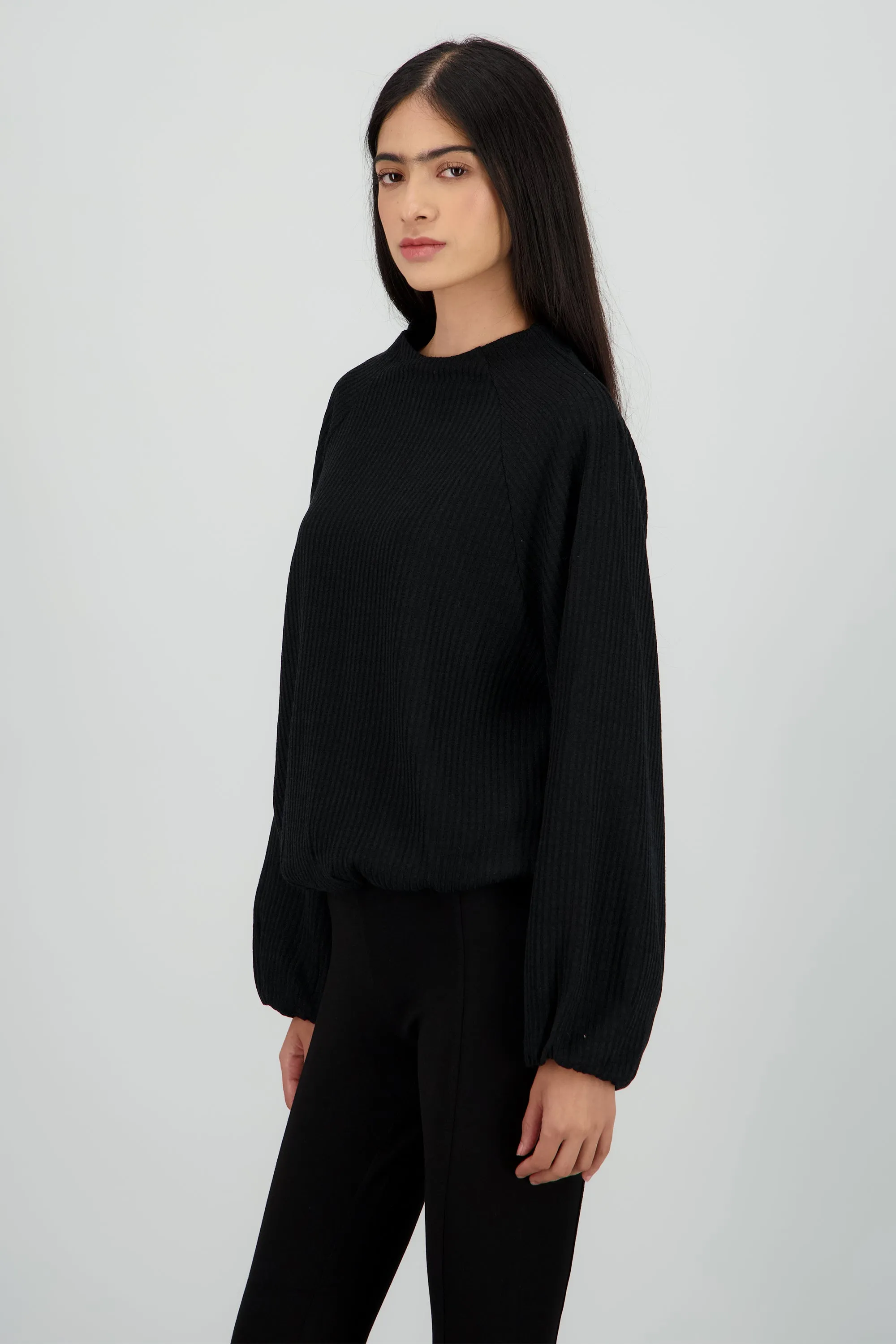 Sudadera lineas sold by Shasa product image thumbnail 3