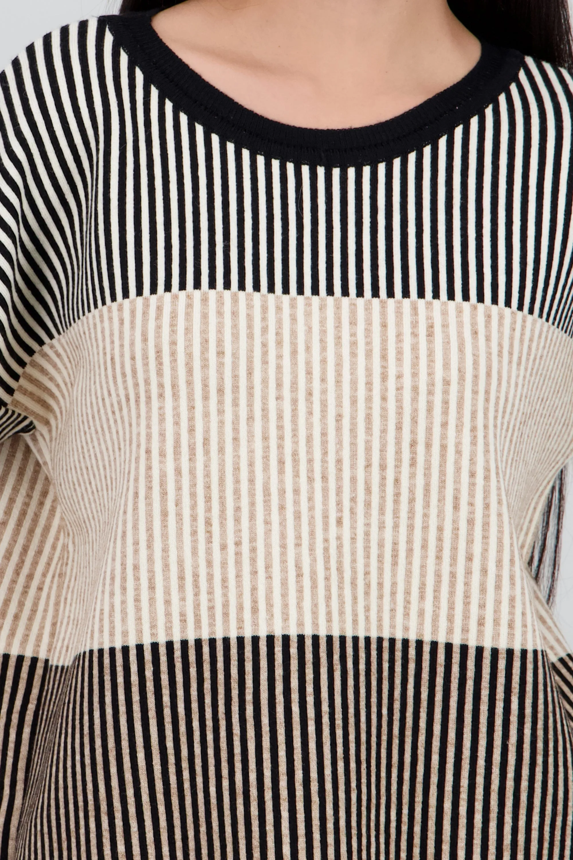 Sueter lineas sold by Shasa product image thumbnail 5