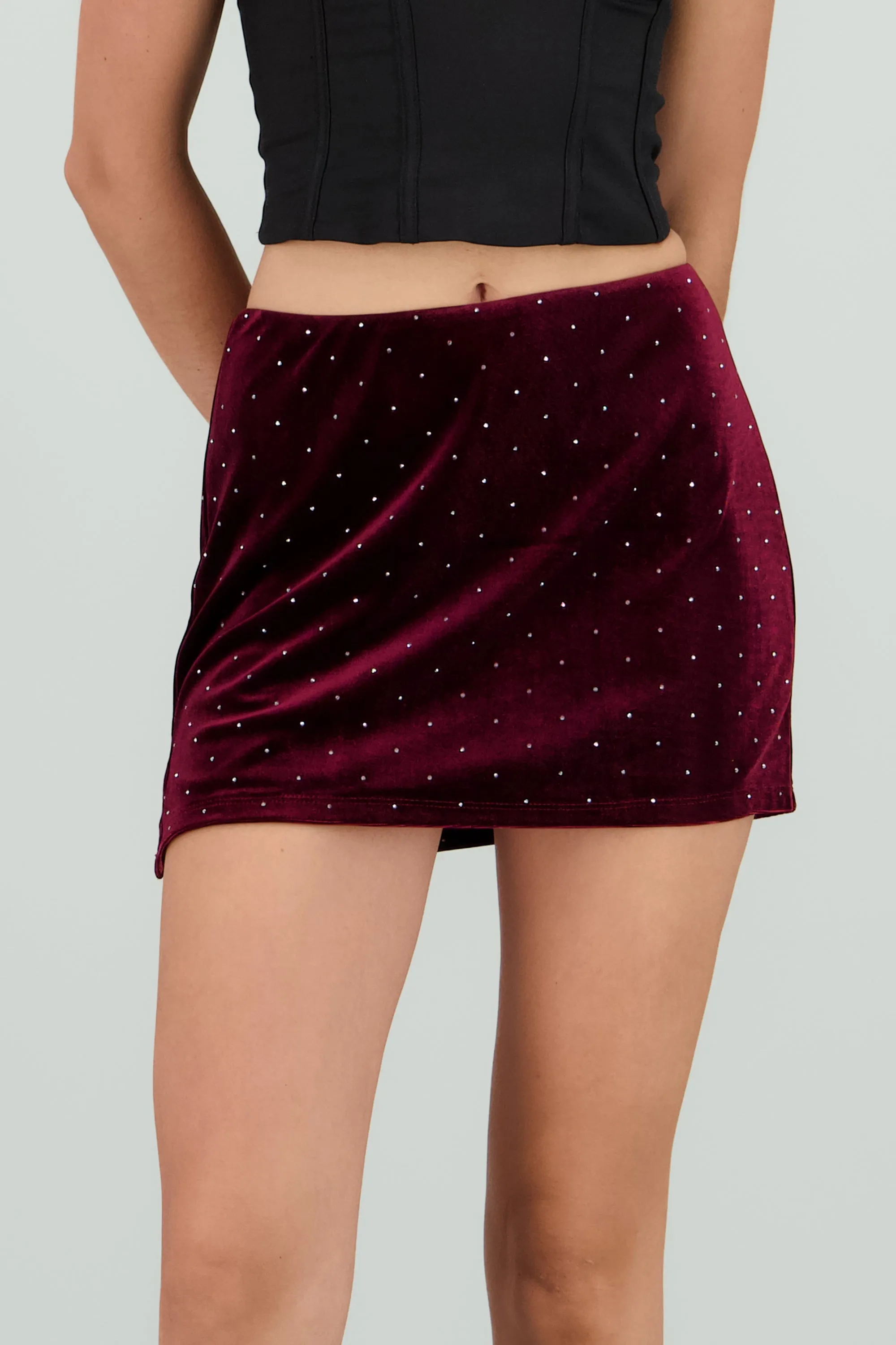 Mini falda terciopelo brillos sold by Shasa product image thumbnail 5