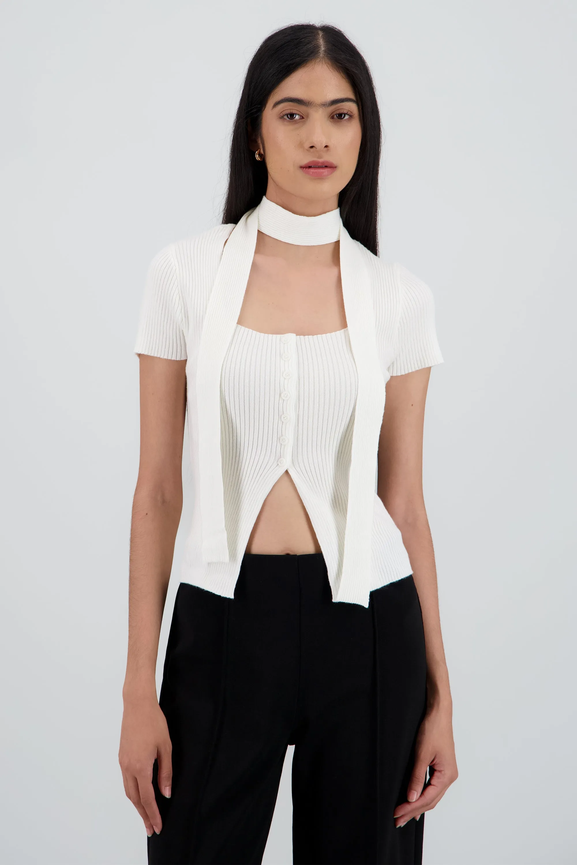 Top escote cuadrado rib cinta sold by Shasa