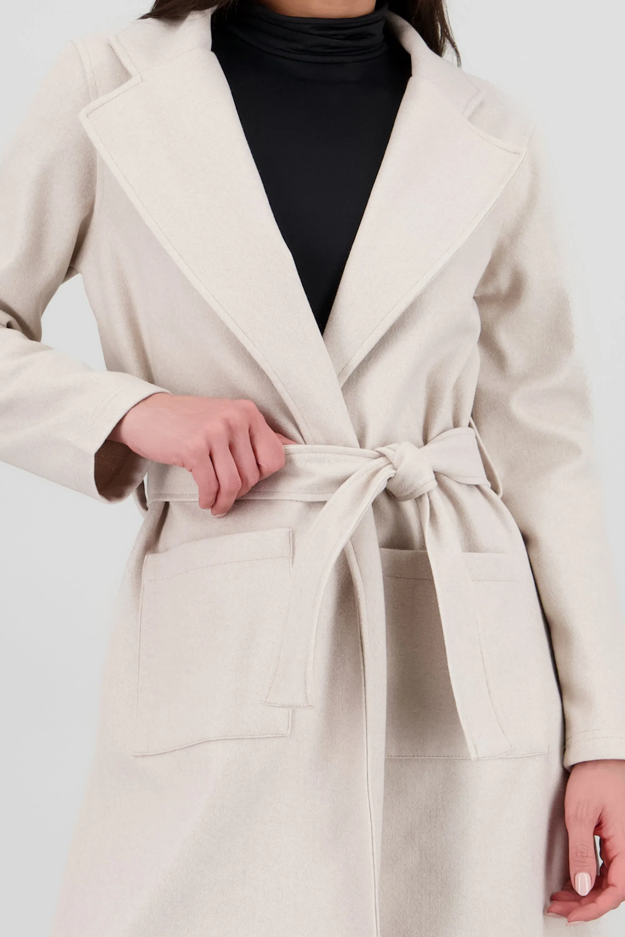 ABRIGO LARGO DETALLE AMARRE sold by Shasa product image thumbnail 5