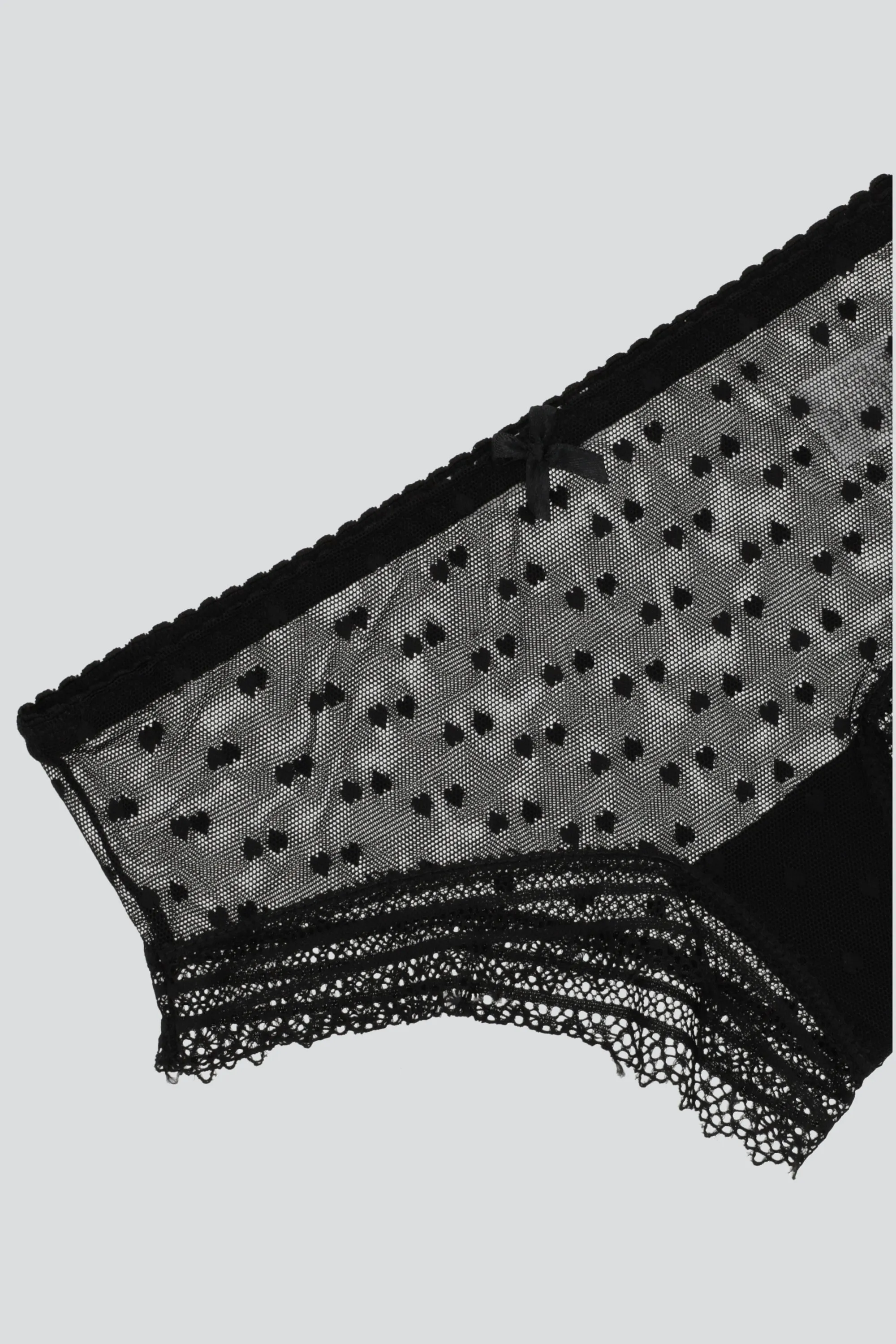 Bikini encaje corazones sold by Shasa product image thumbnail 3