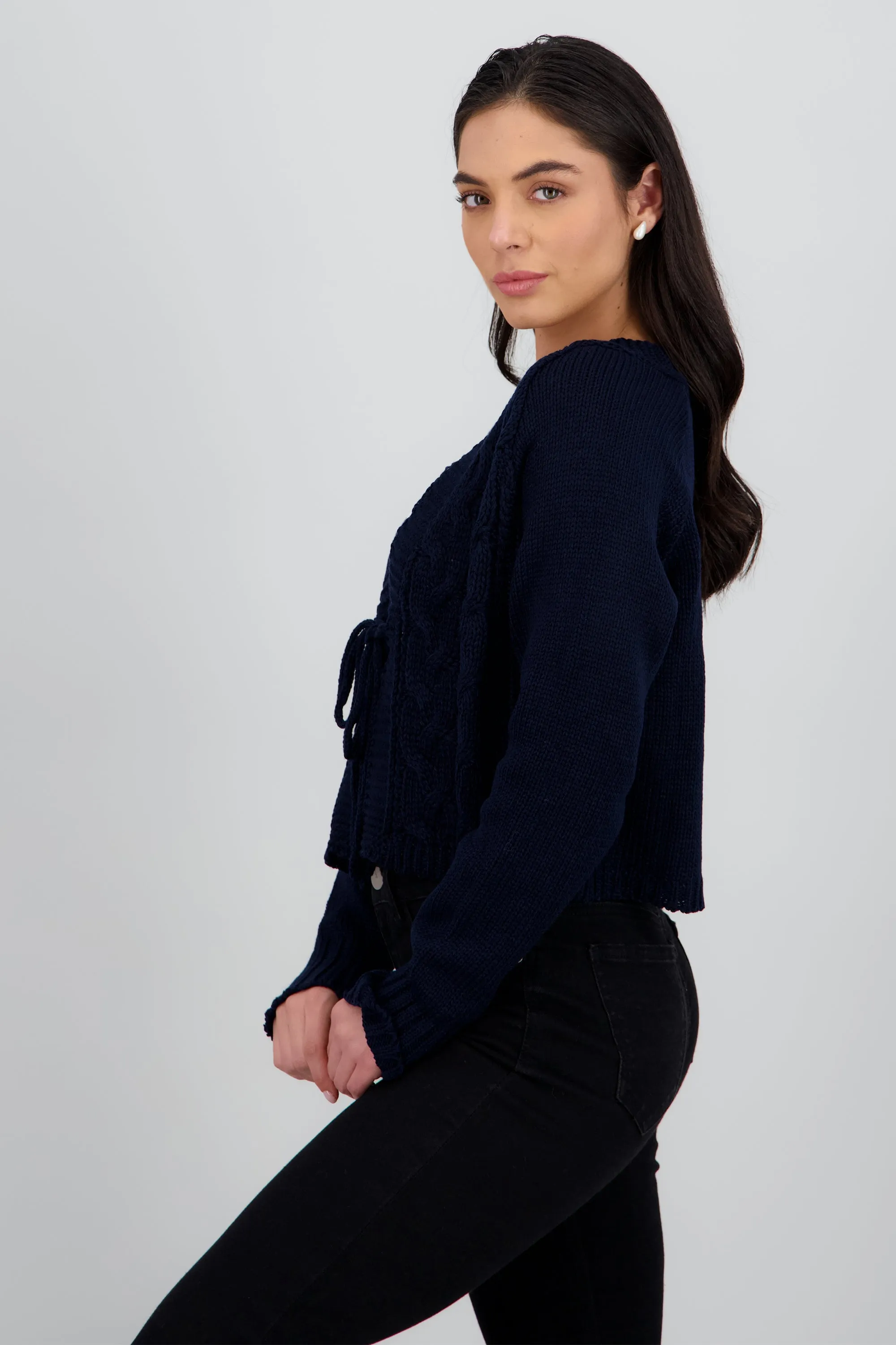 Cardigan trenzado detalle lazo sold by Shasa product image thumbnail 3