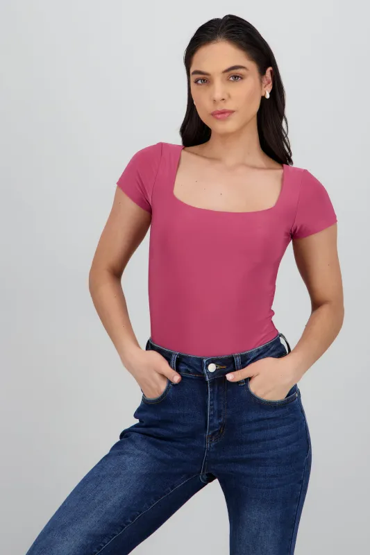 Body manga corta escote cuadrado sold by Shasa