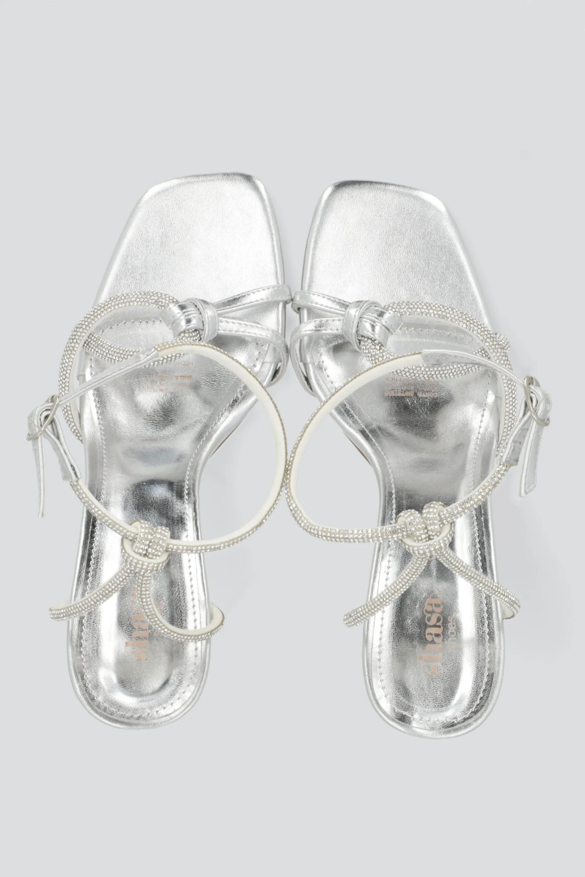 Tacón alto nudo brillos sold by Shasa product image thumbnail 3