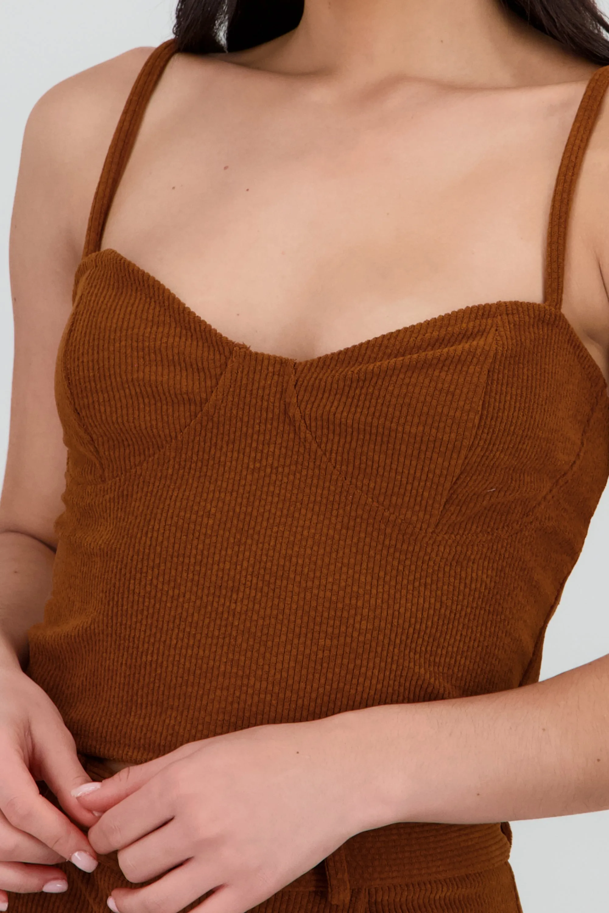 Top tirantes copas detalle textura sold by Shasa product image thumbnail 5