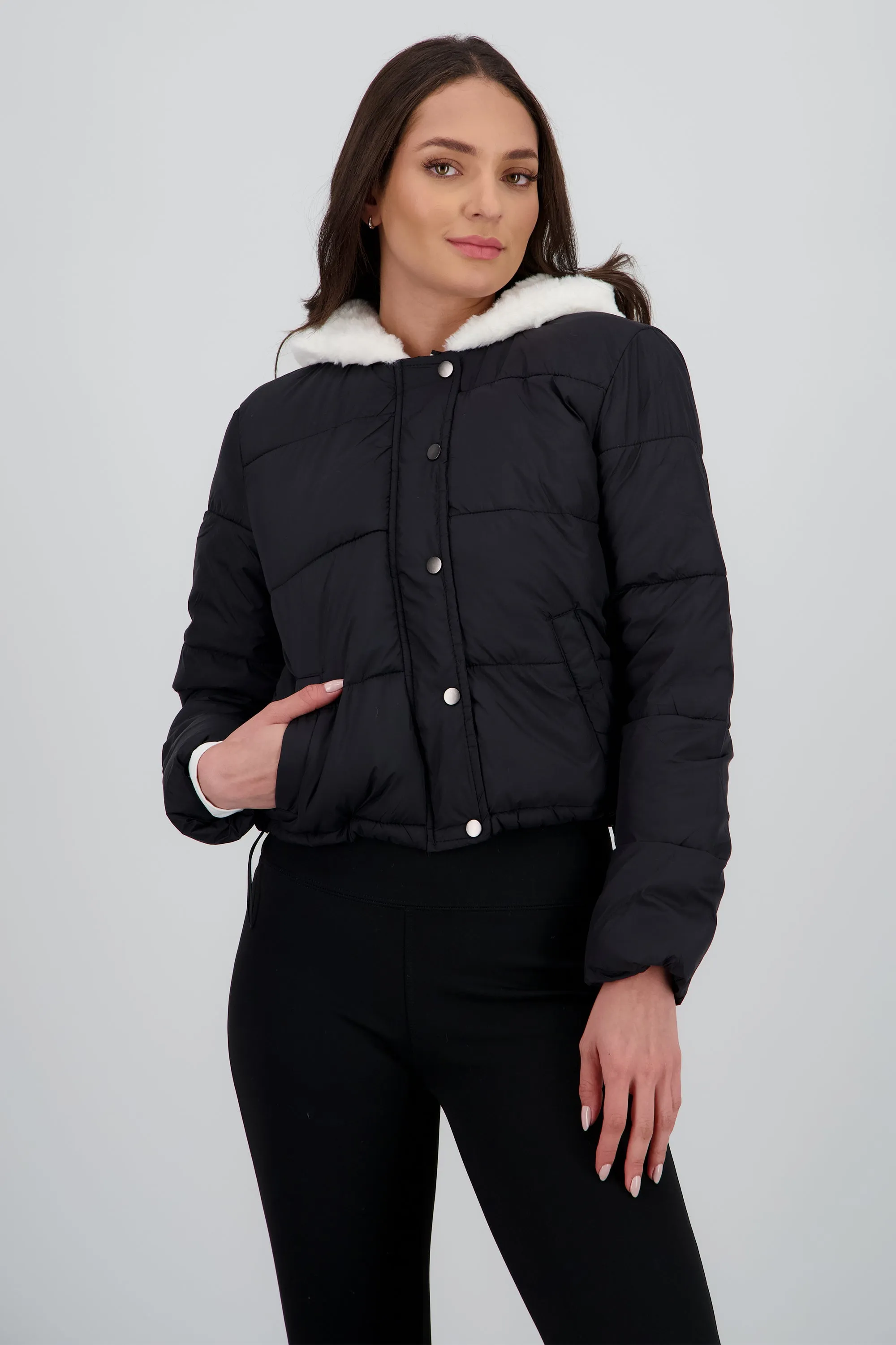Puffer jacket con gorro peluche sold by Shasa product image thumbnail 2