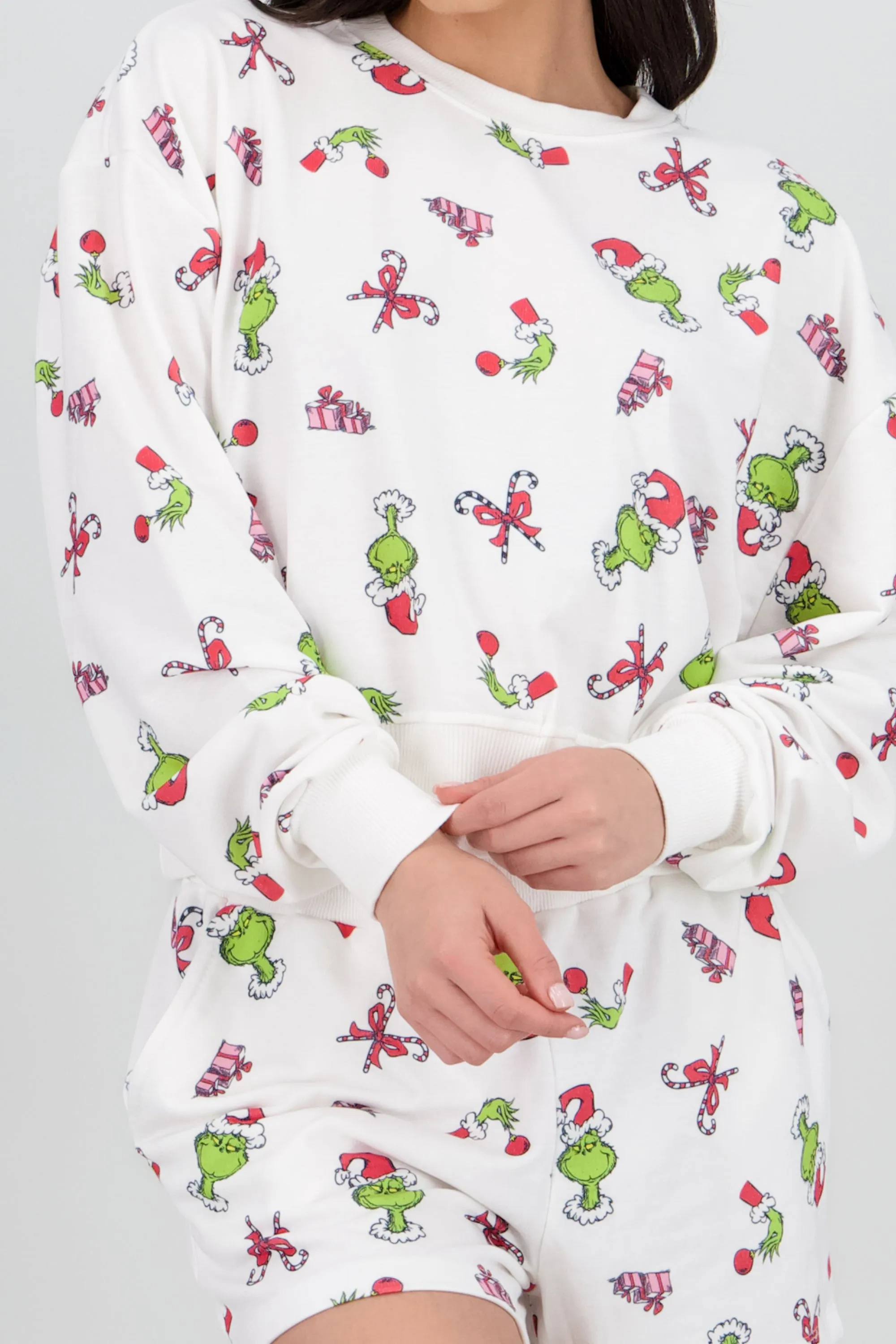 Pijama Grinch sudadera short sold by Shasa product image thumbnail 5