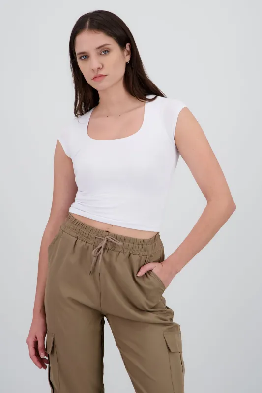 Top manga corta doble tela escote cuadrado sold by Shasa