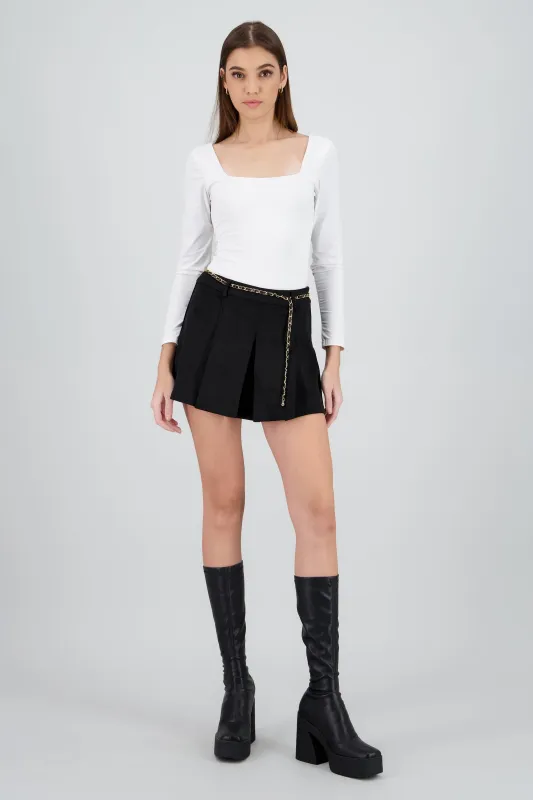 Falda short suede tablones cinturon sold by Shasa