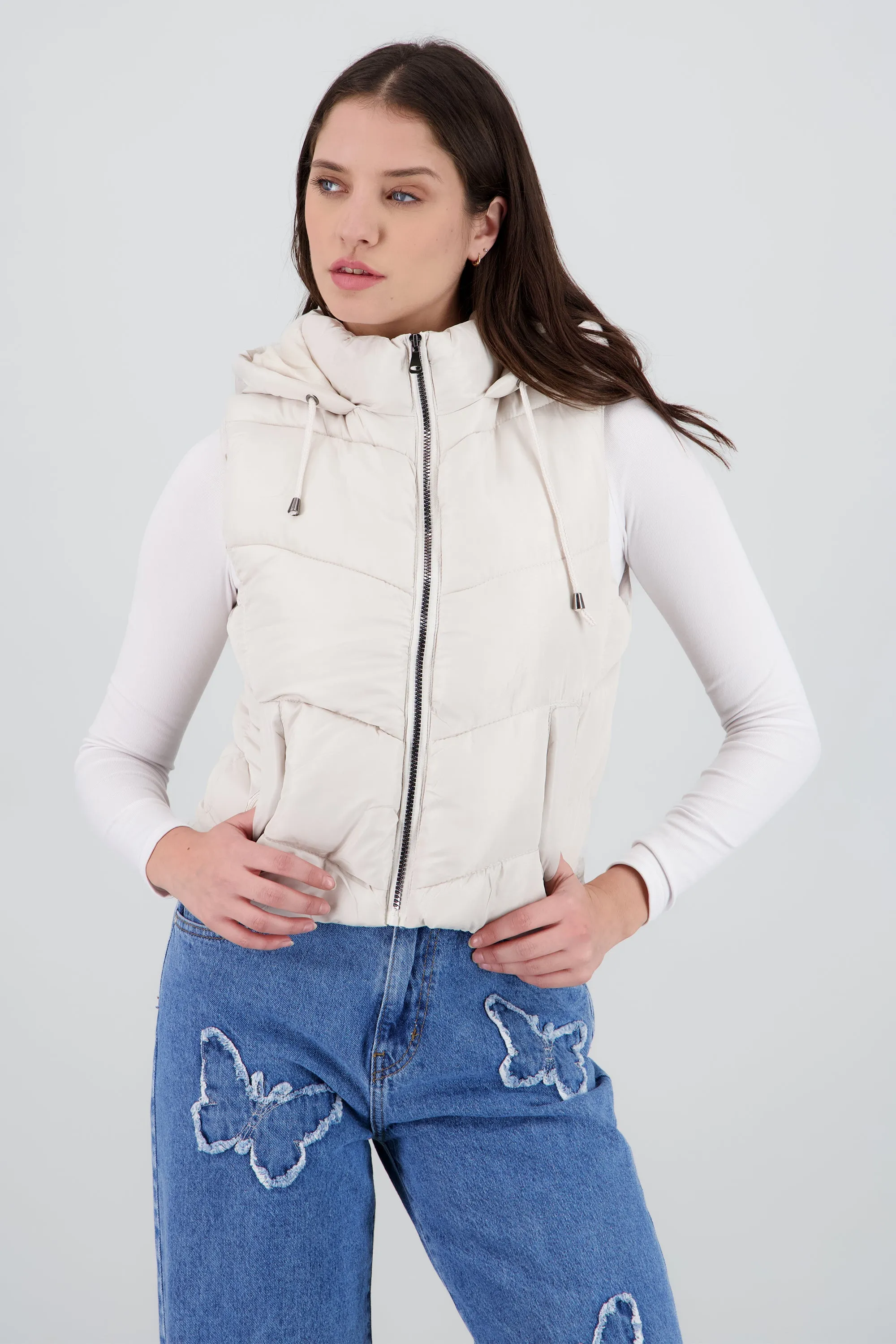 Chaleco capitonado con gorro sold by Shasa product image thumbnail 2