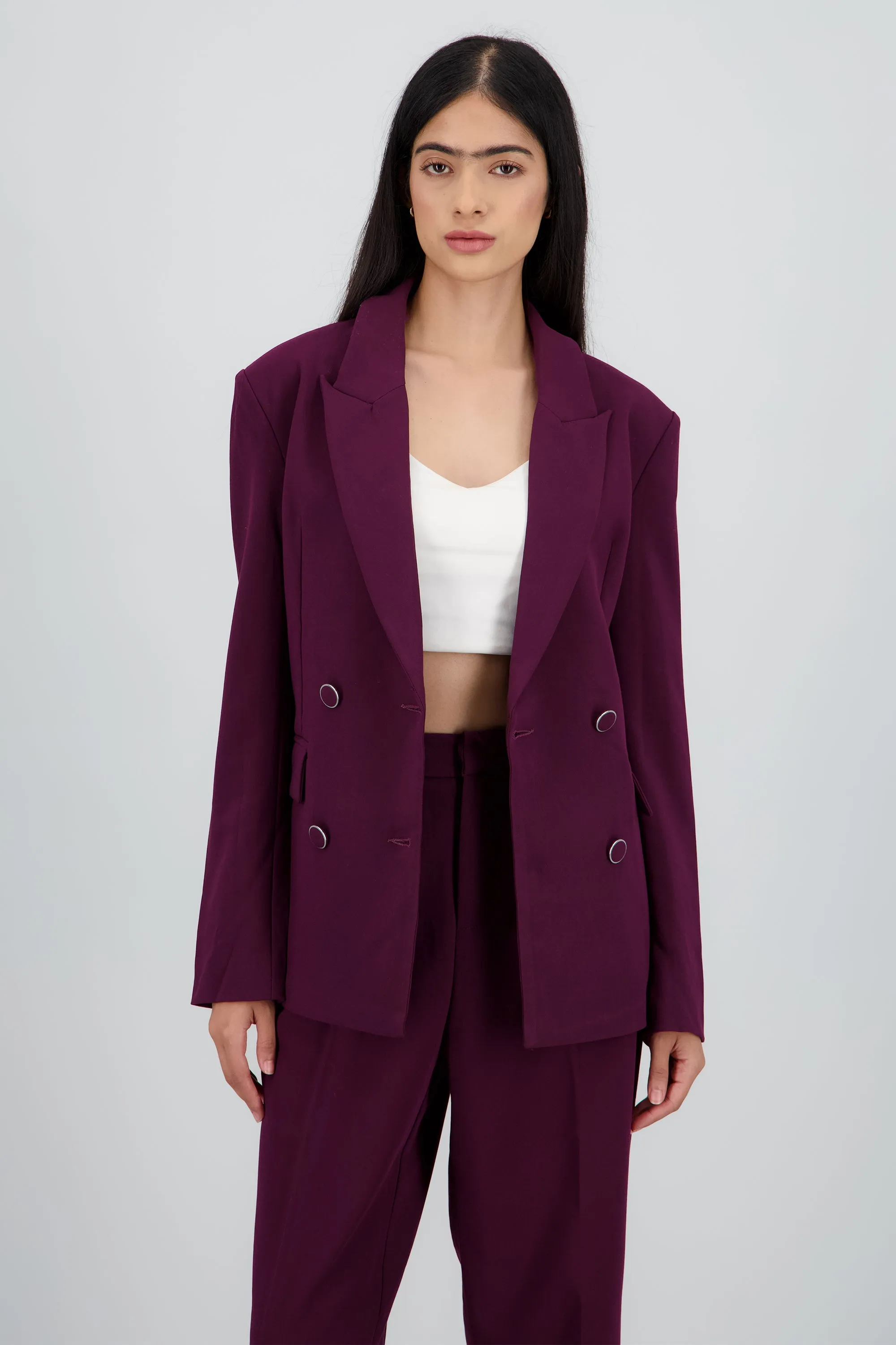 Saco sastreado liso sold by Shasa