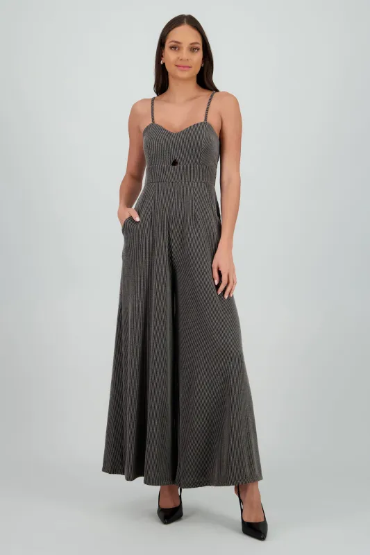 Jumpuit tirantes detalle textura sold by Shasa