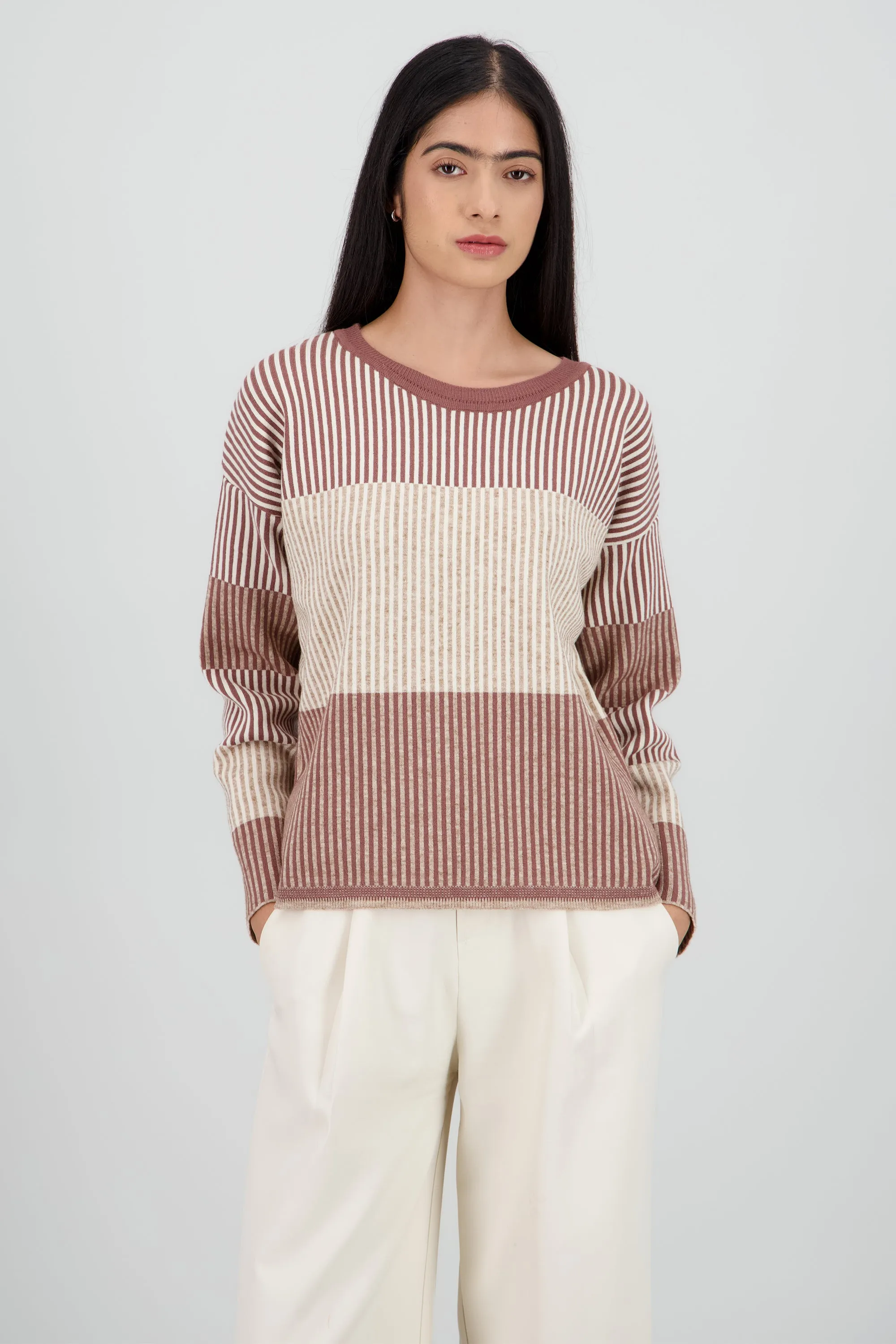 Sueter lineas sold by Shasa