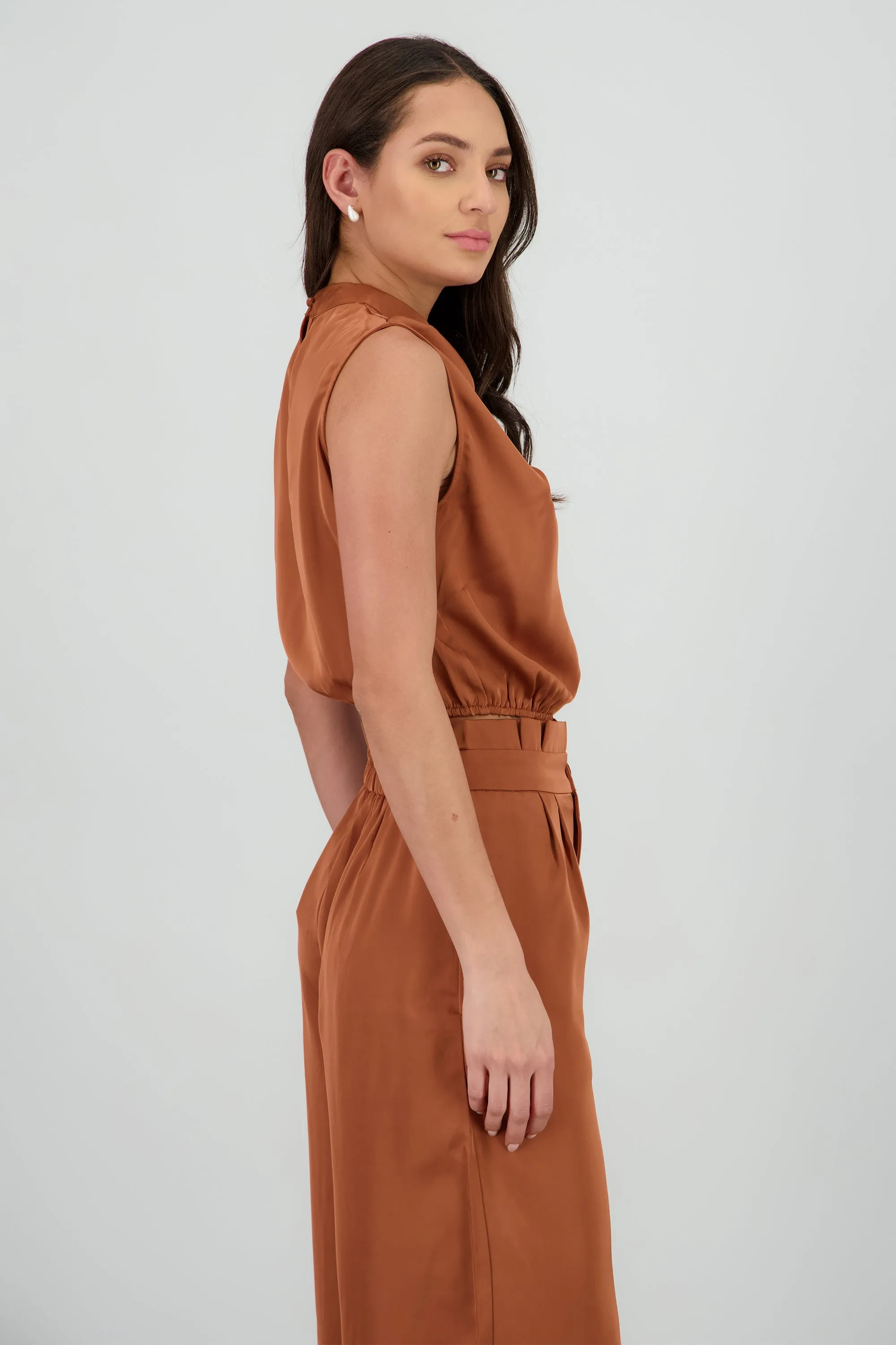 Top halter cruzado corto sold by Shasa product image thumbnail 3