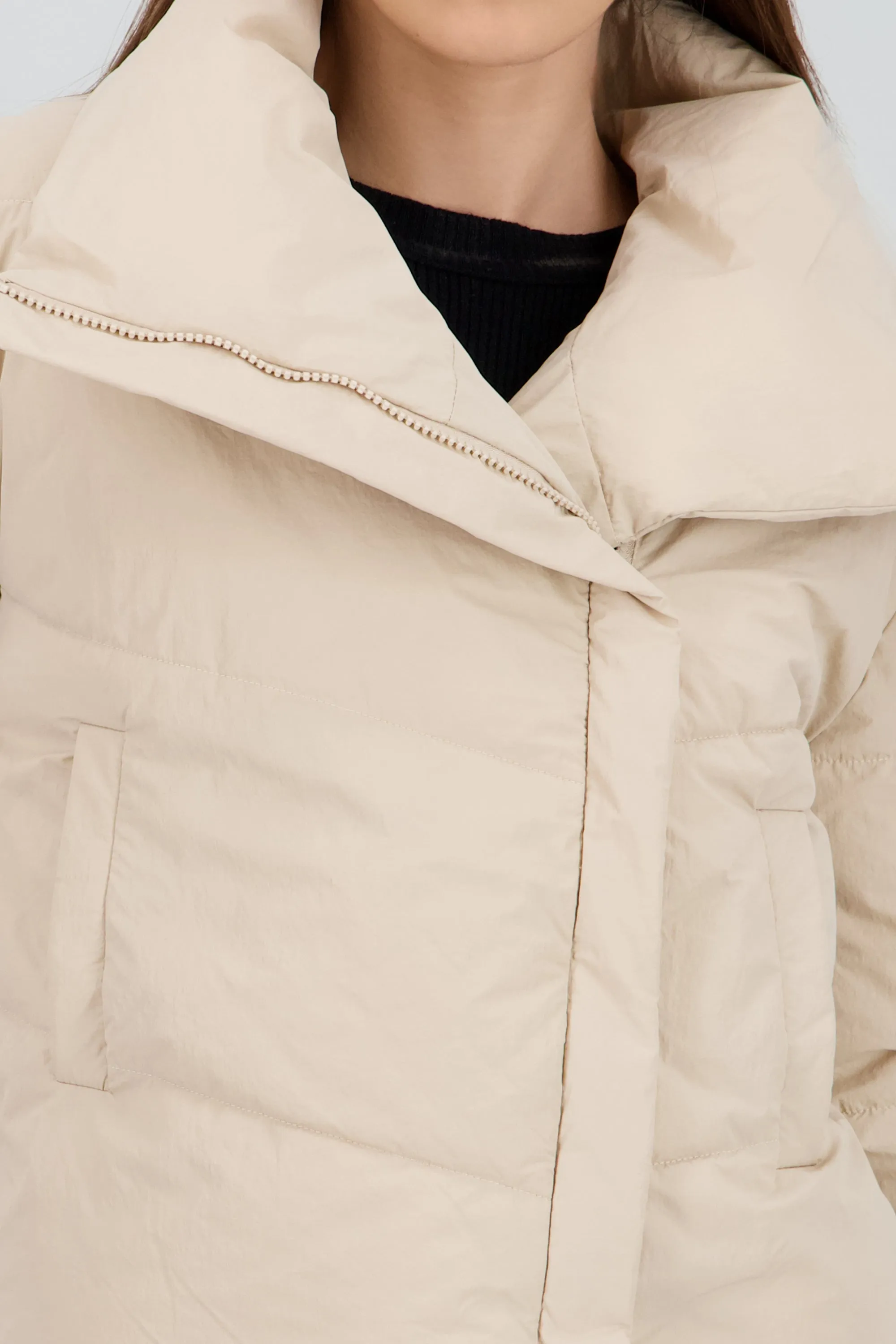 Chamarra puffer asimetrica sold by Shasa product image thumbnail 5