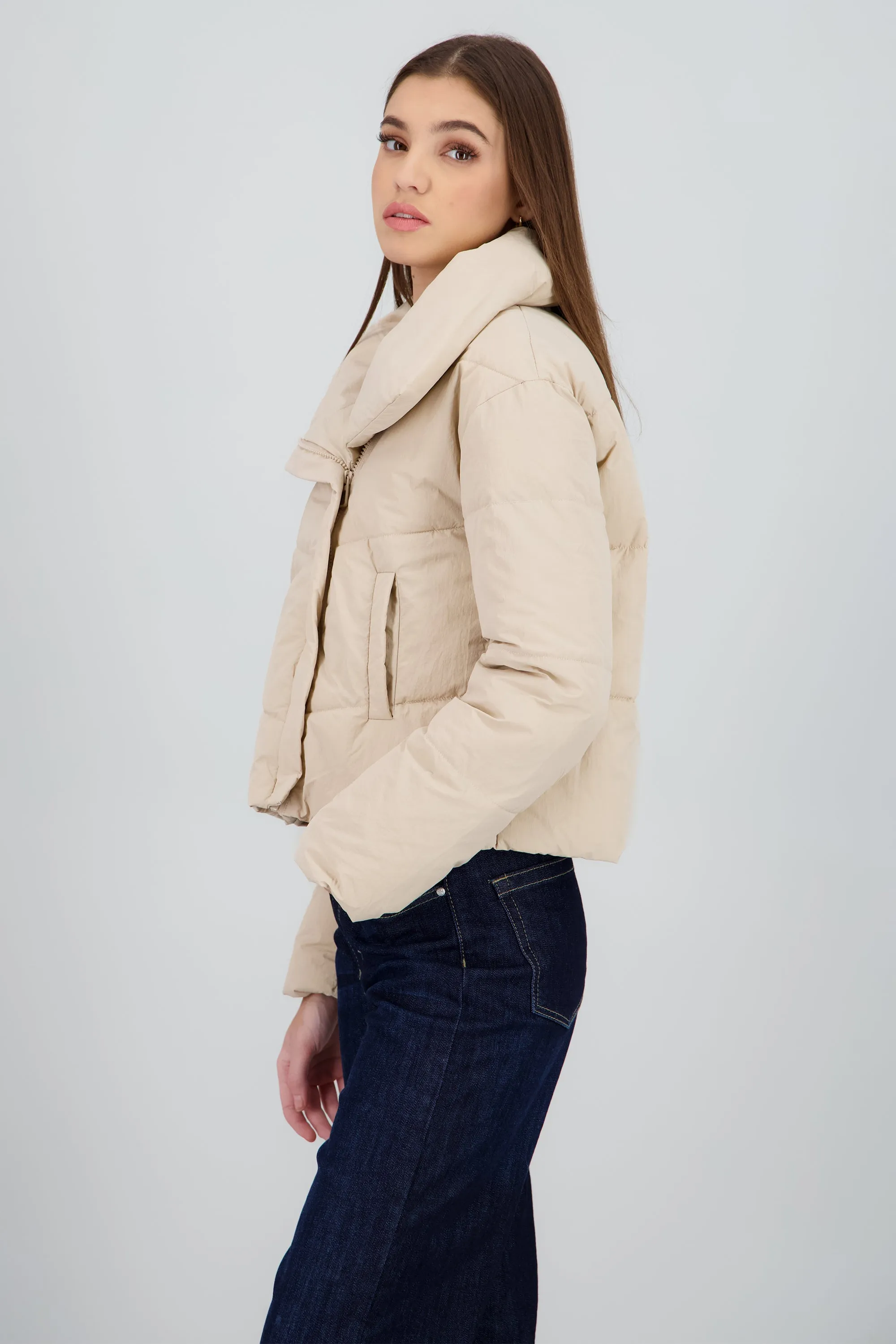 Chamarra puffer asimetrica sold by Shasa product image thumbnail 3