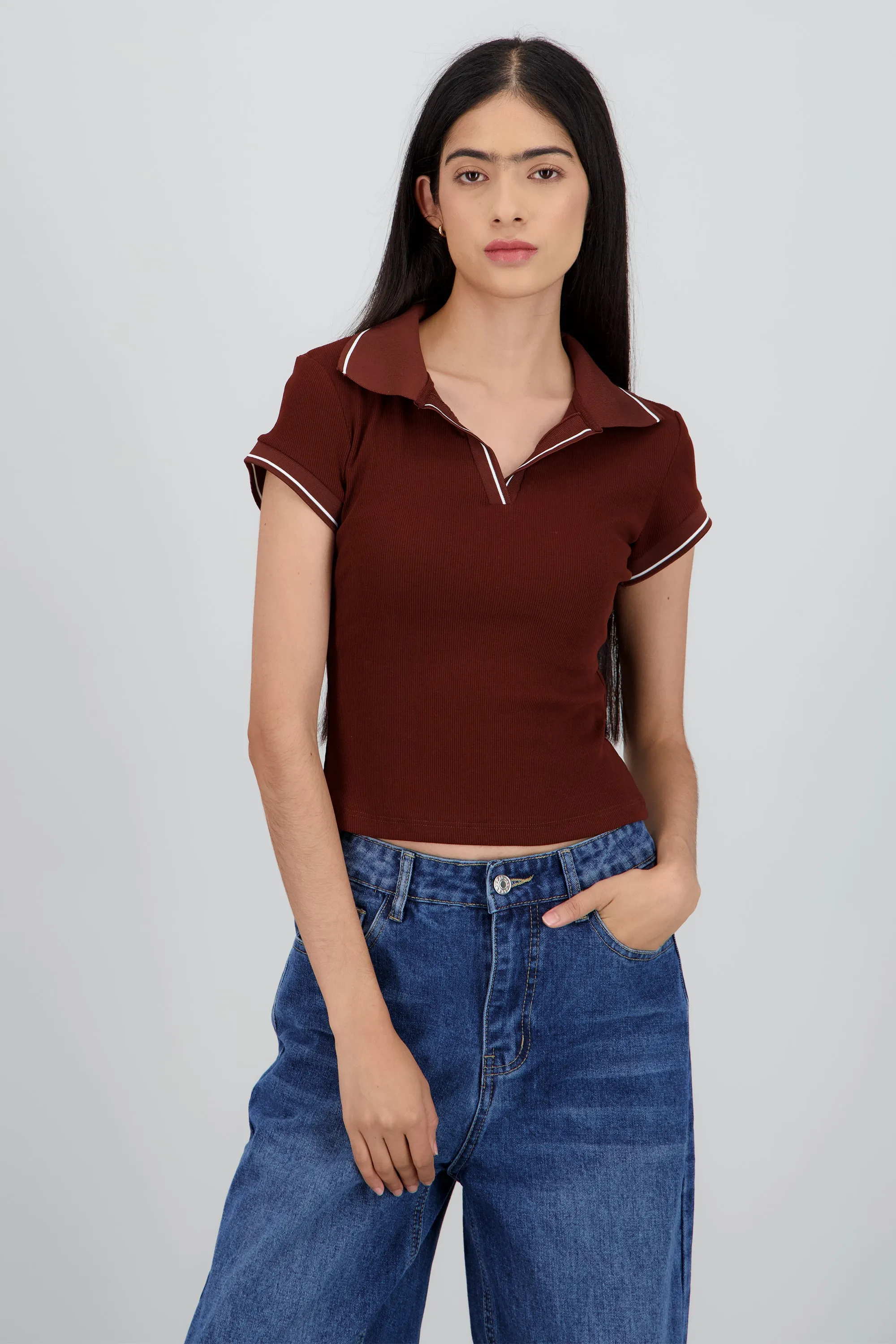 Top cuello polo sold by Shasa