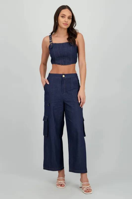 Pantalon wide detalle bolsas cargo sold by Shasa