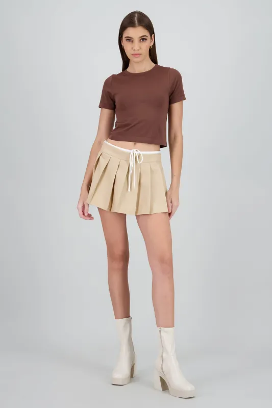 Falda tableada detalle pretina contraste sold by Shasa