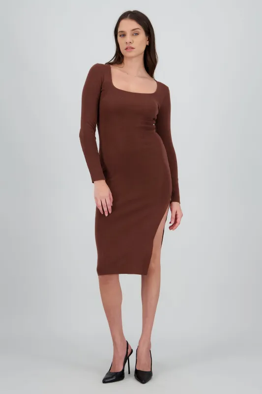 Vestido tejido escote cuadrado sold by Shasa