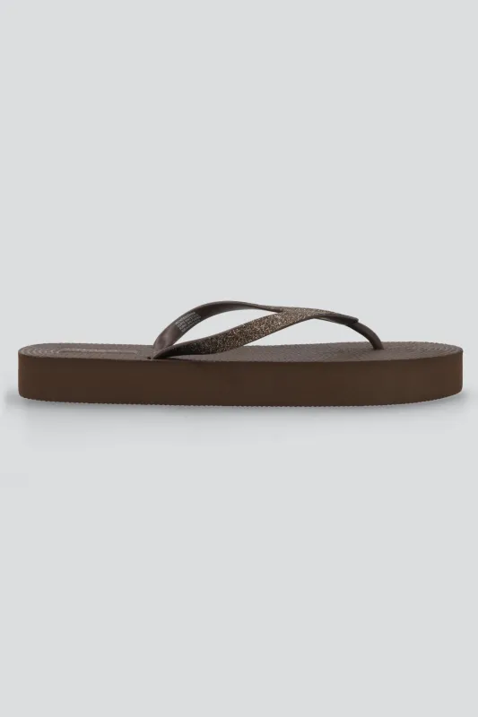 Flip flop plataforma brillos sold by Shasa