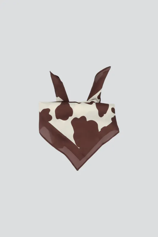 Pañuelo print vaca sold by Shasa