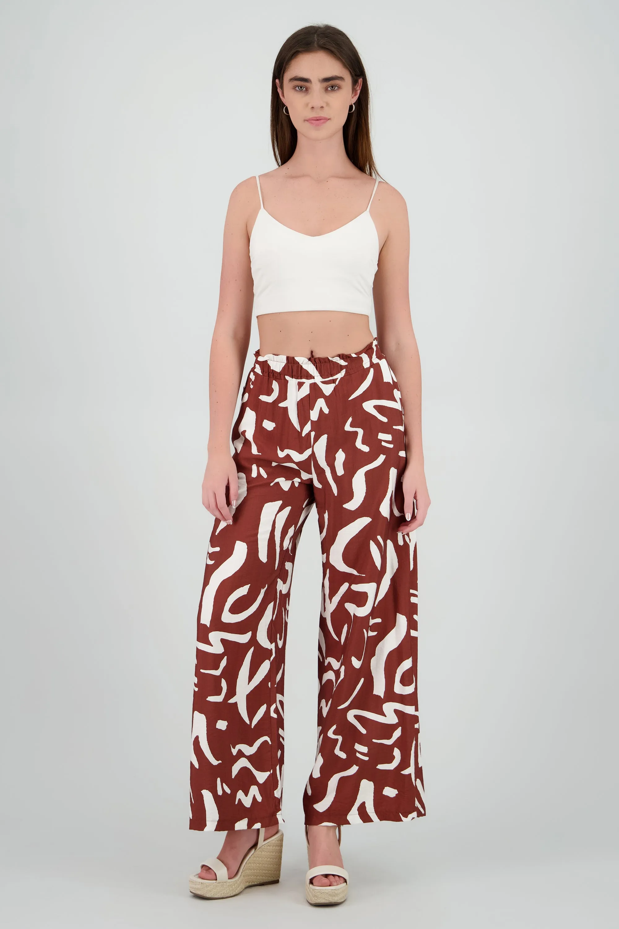 Pantalon amplio detalle resorte estampado sold by Shasa