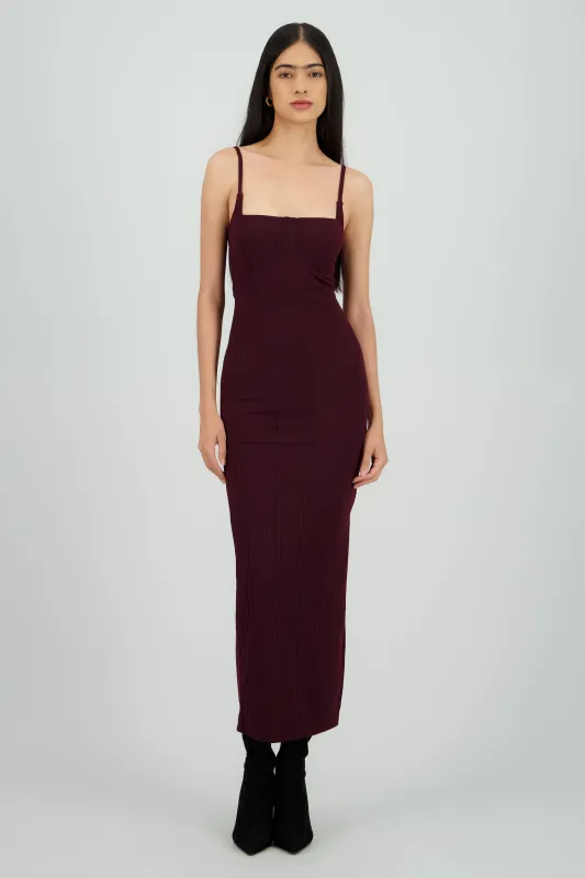 Vestido maxi textura sold by Shasa