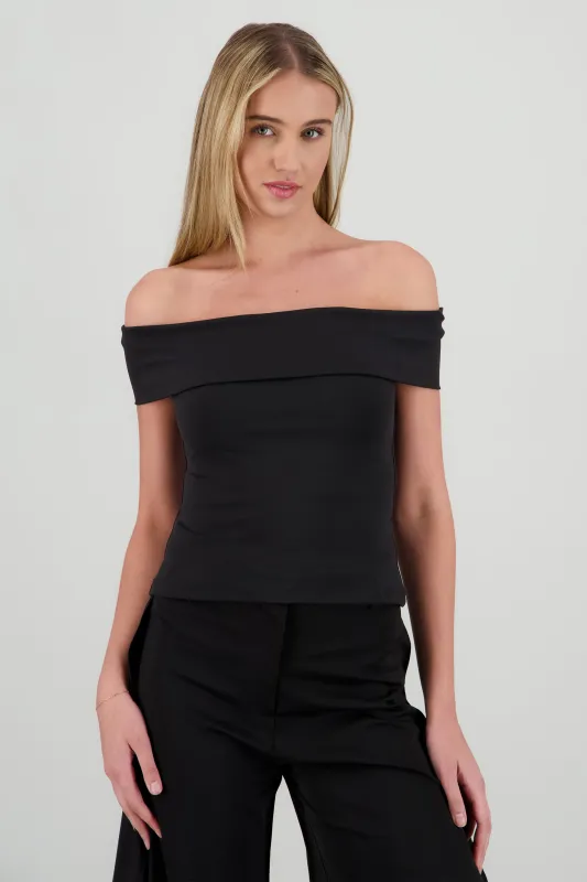top escote recto hombro fruncido sold by Shasa